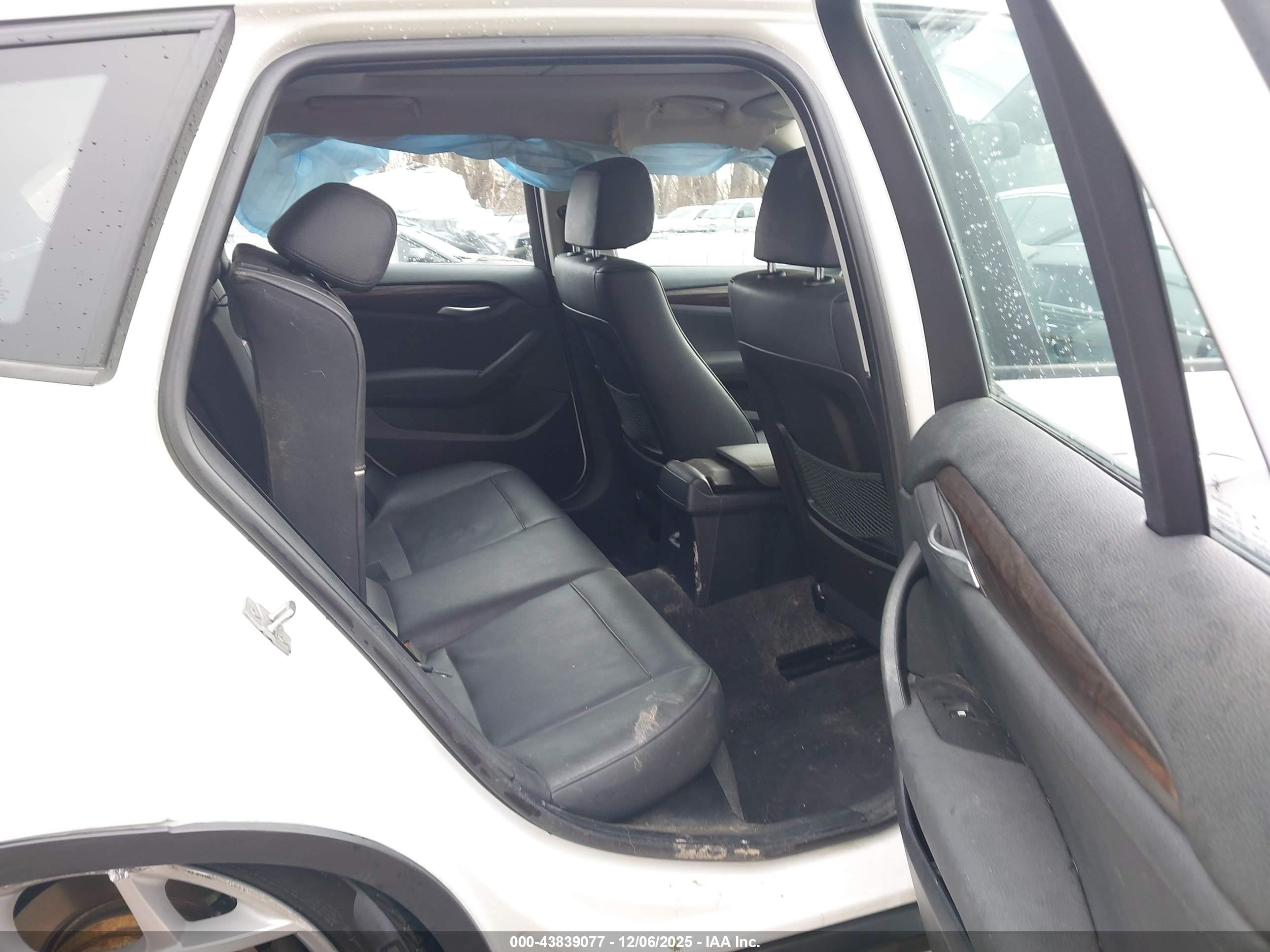 BMW X1 image 8