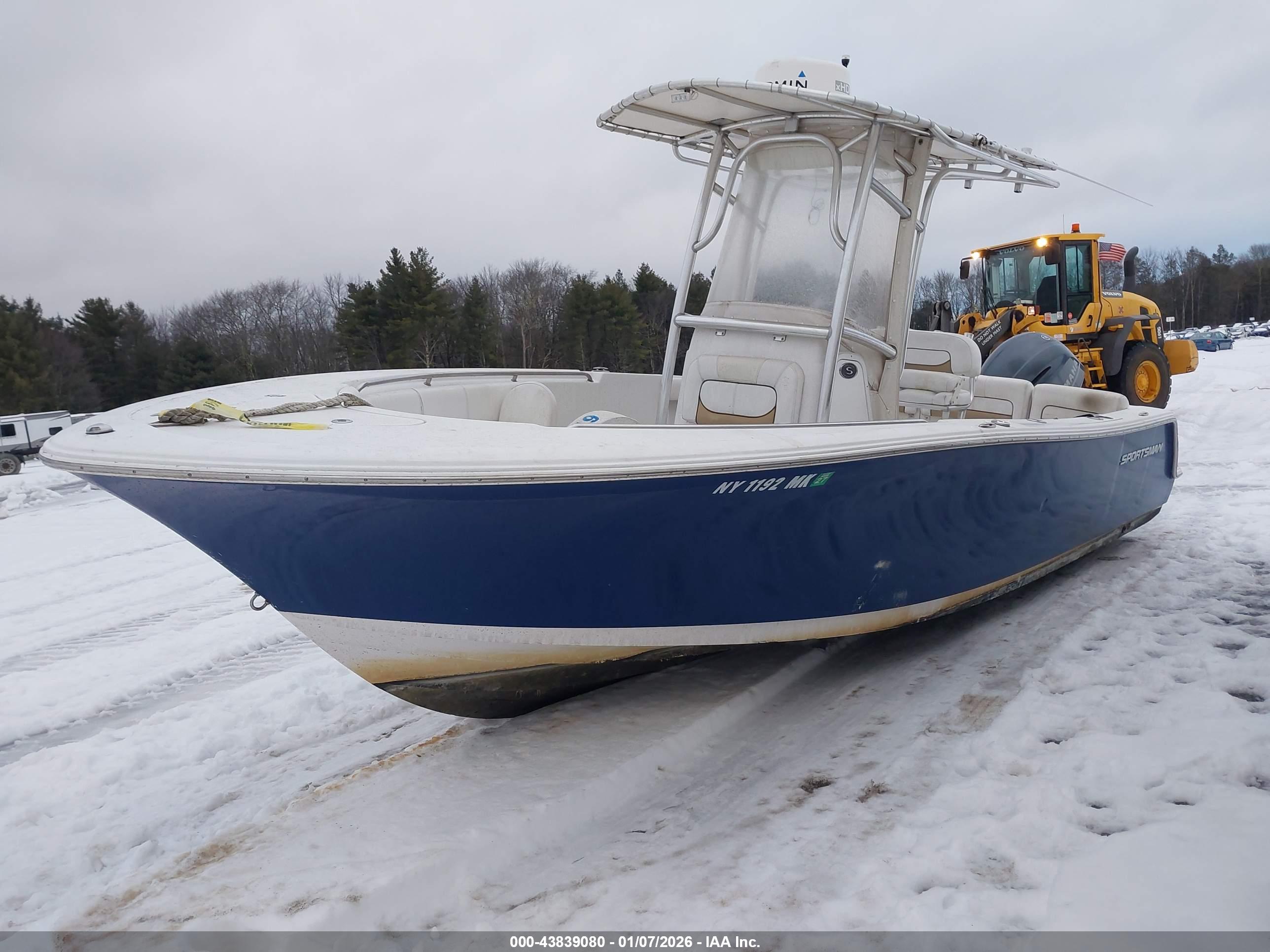 SPORTCRAFT BOAT image 2