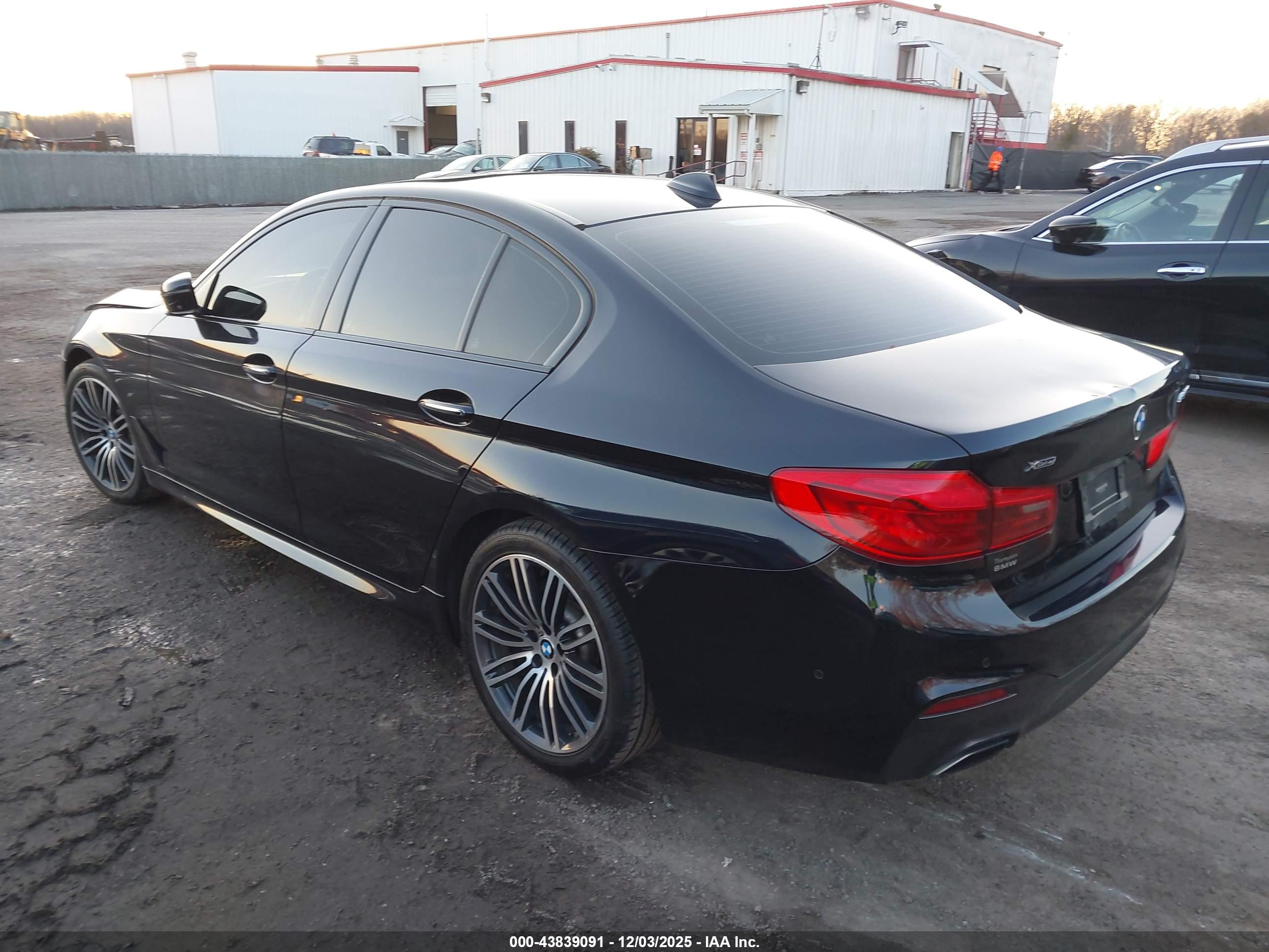 BMW 540I image 3