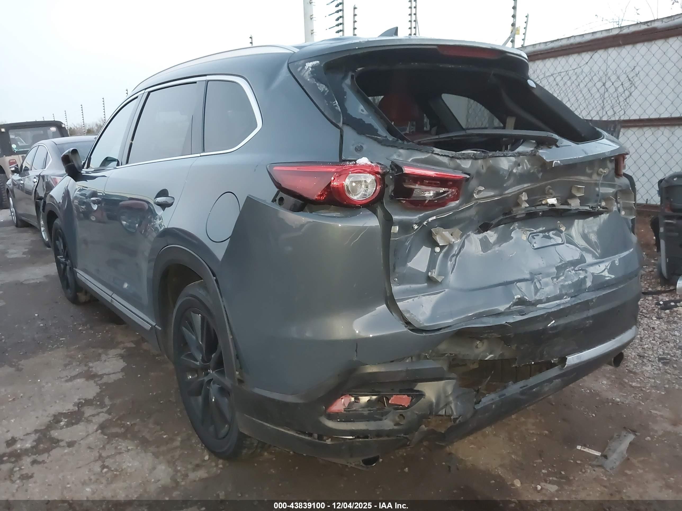 MAZDA CX-9 image 3