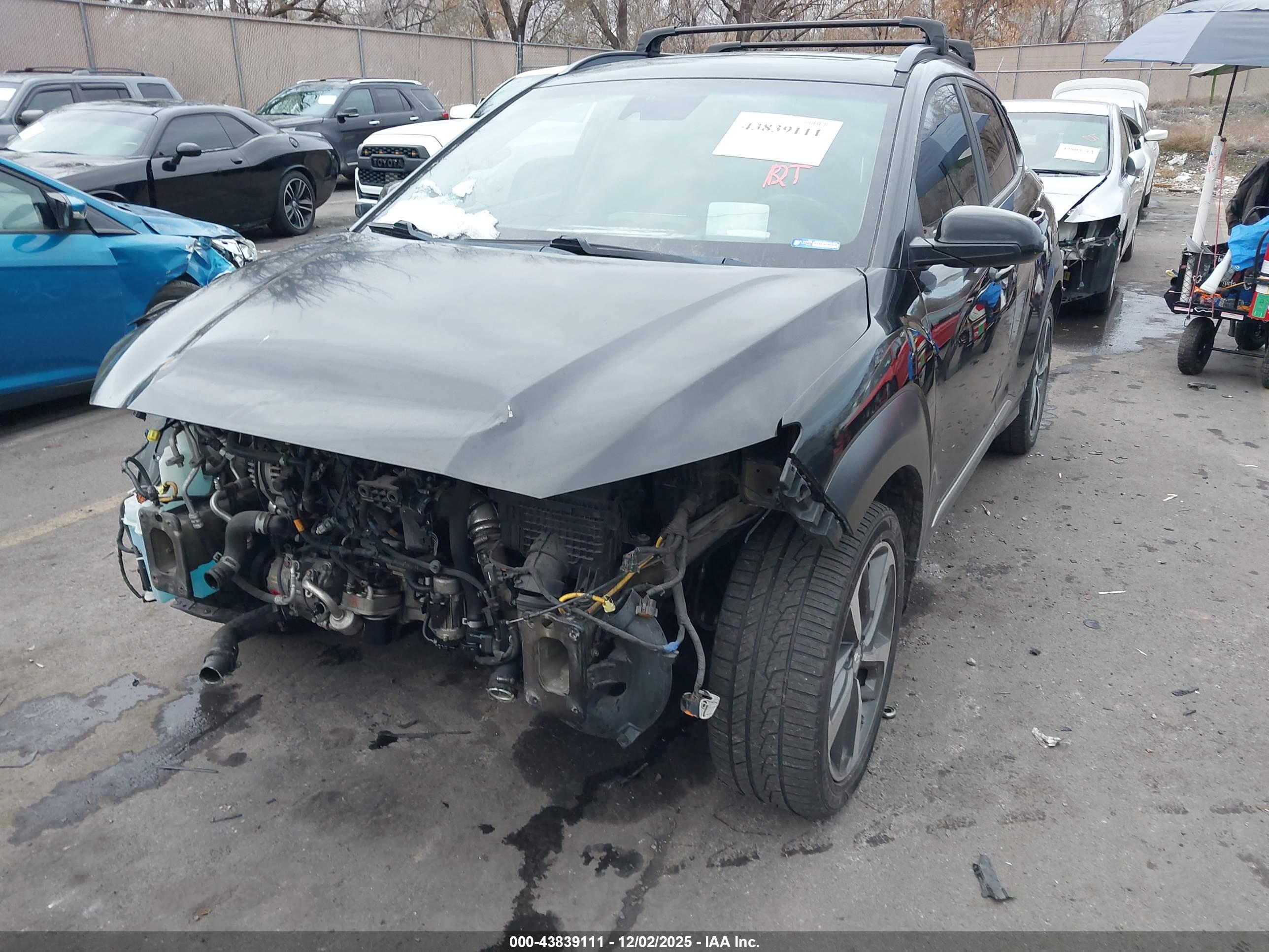 HYUNDAI KONA image 6
