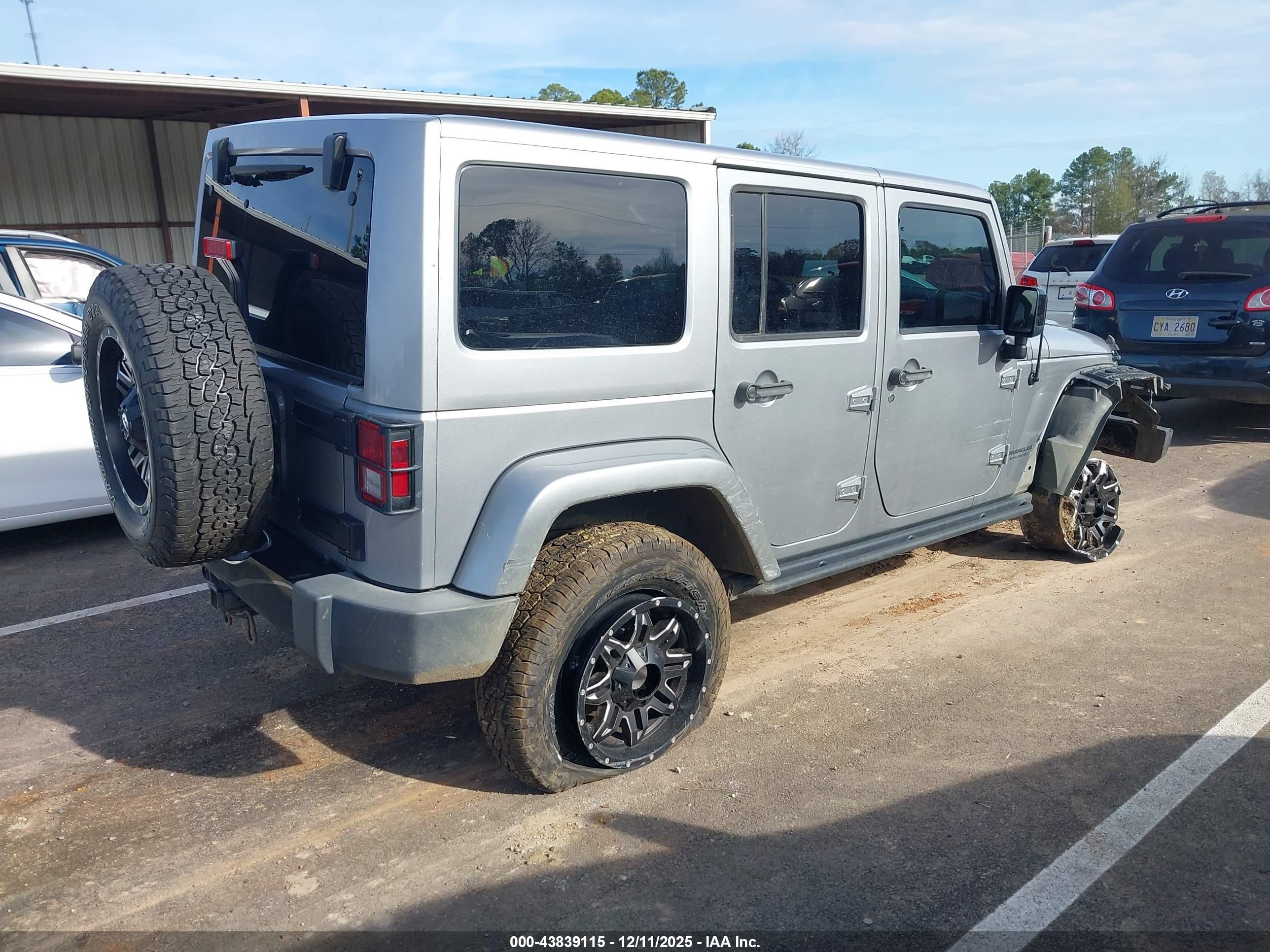 JEEP WRANGLER image 4