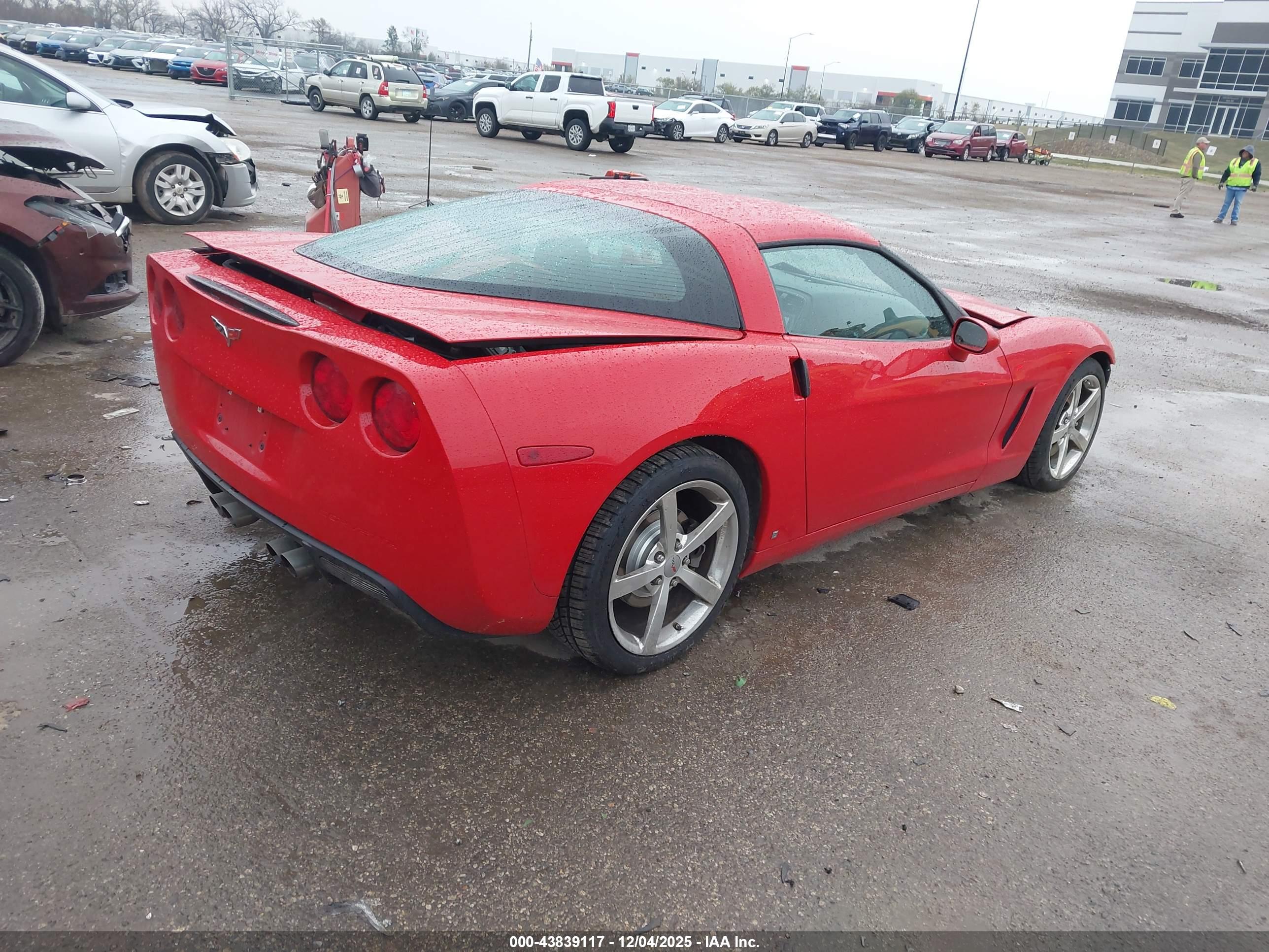 CHEVROLET CORVETTE image 4