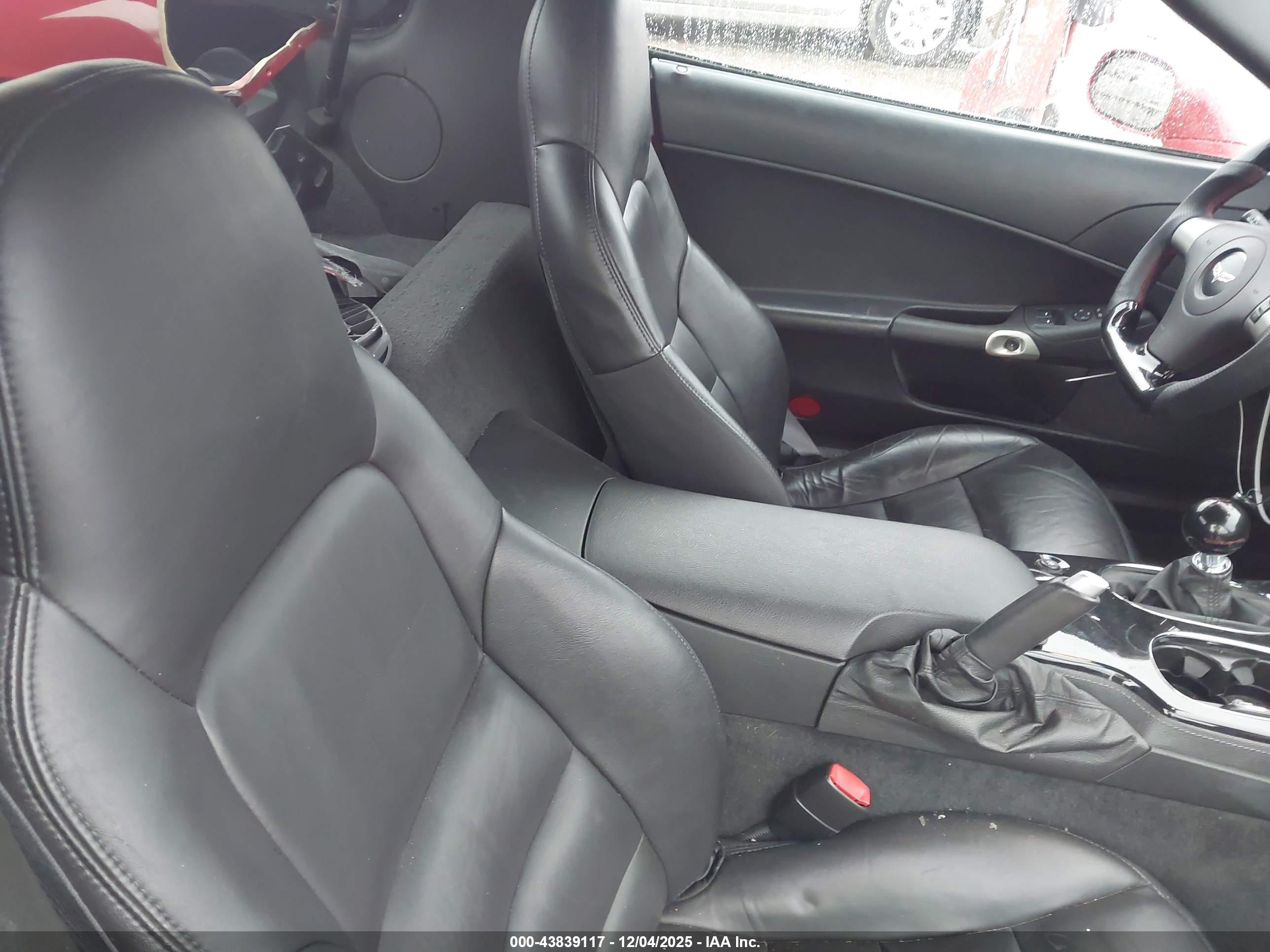CHEVROLET CORVETTE image 8