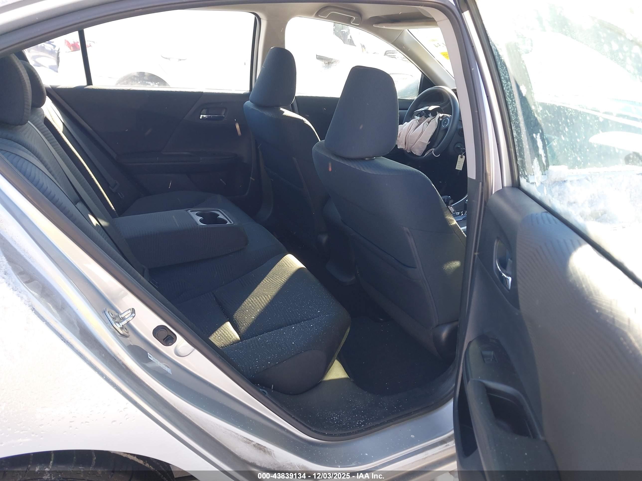 HONDA ACCORD image 8