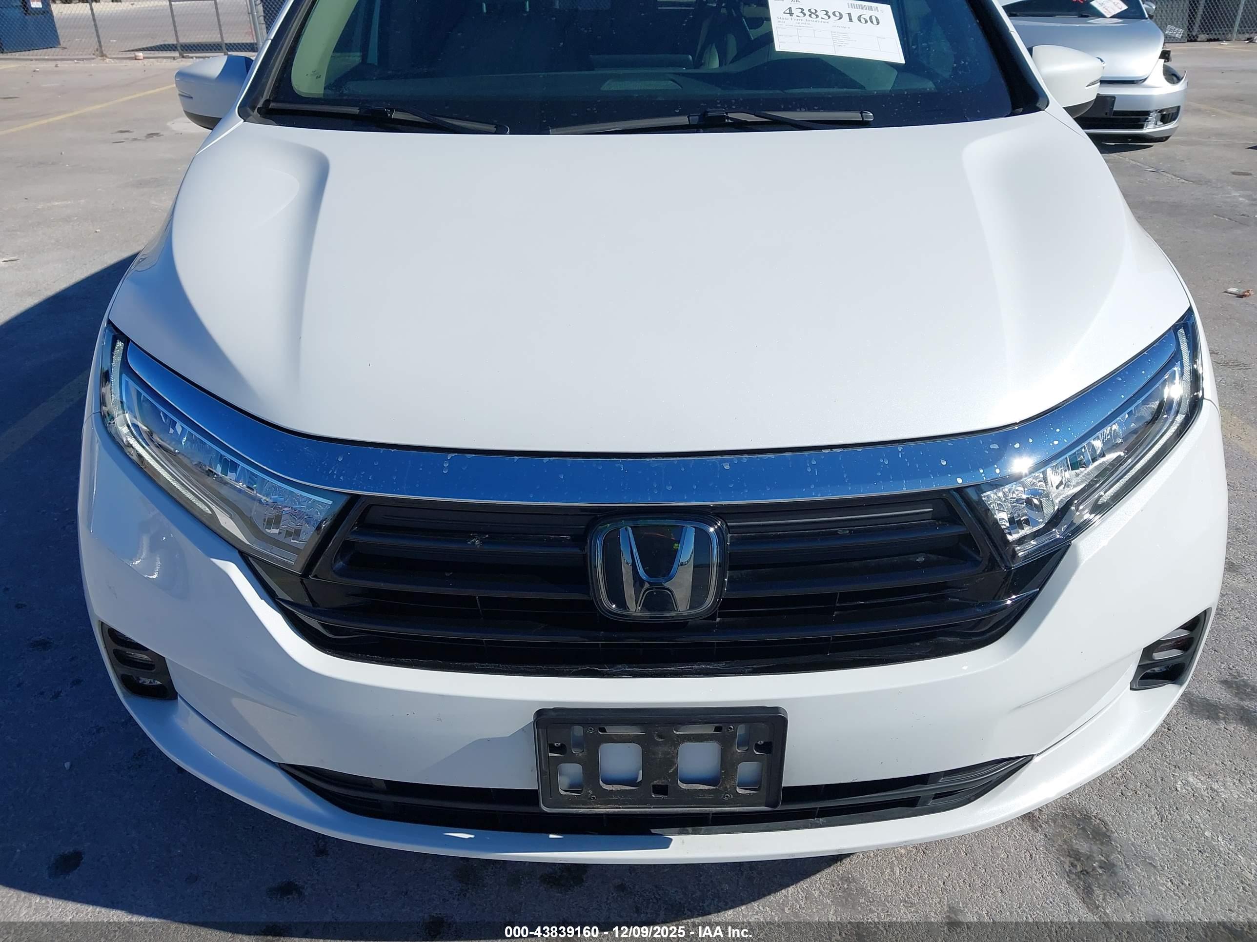 HONDA ODYSSEY image 6