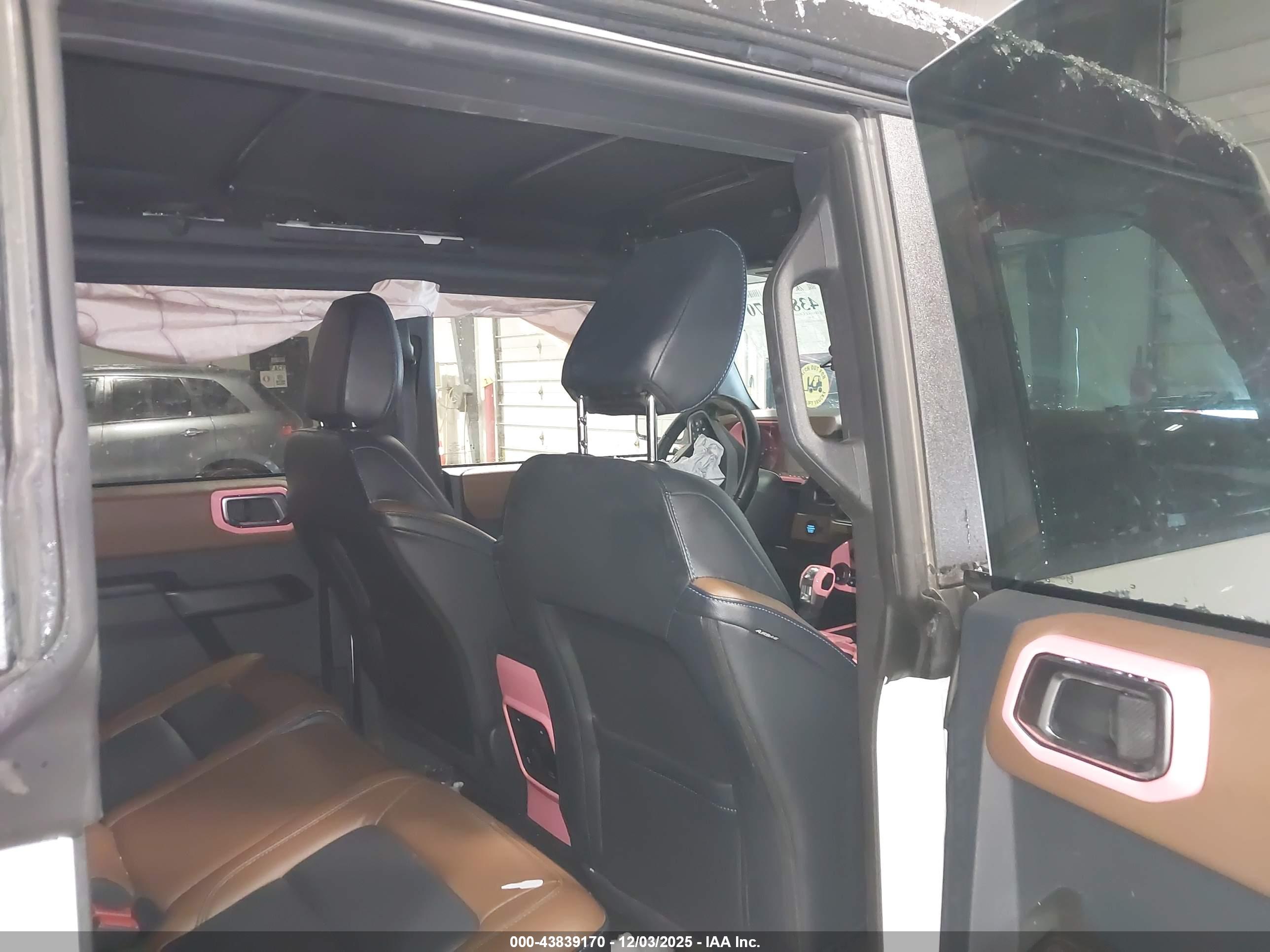 FORD BRONCO image 8