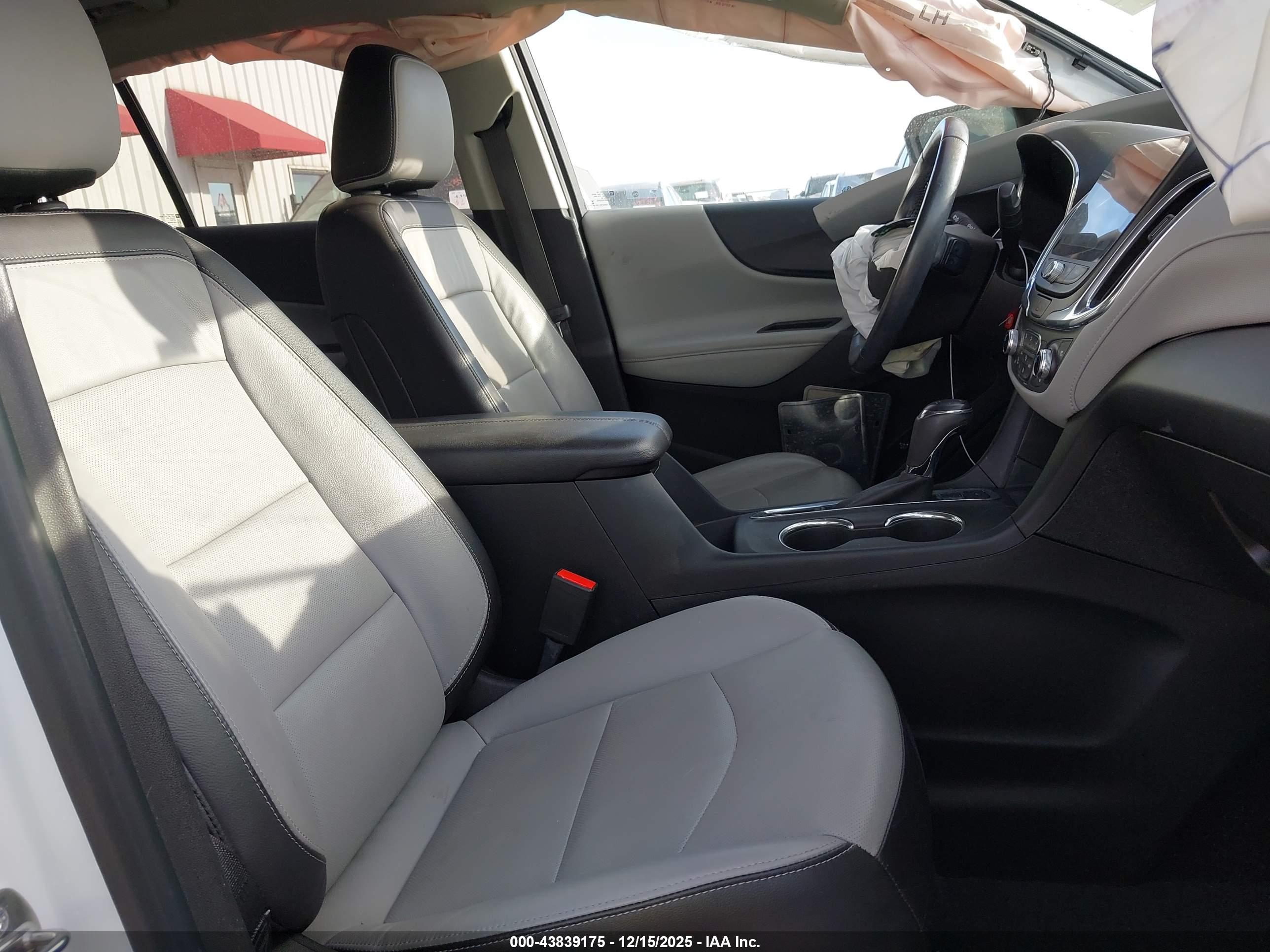 CHEVROLET EQUINOX image 5