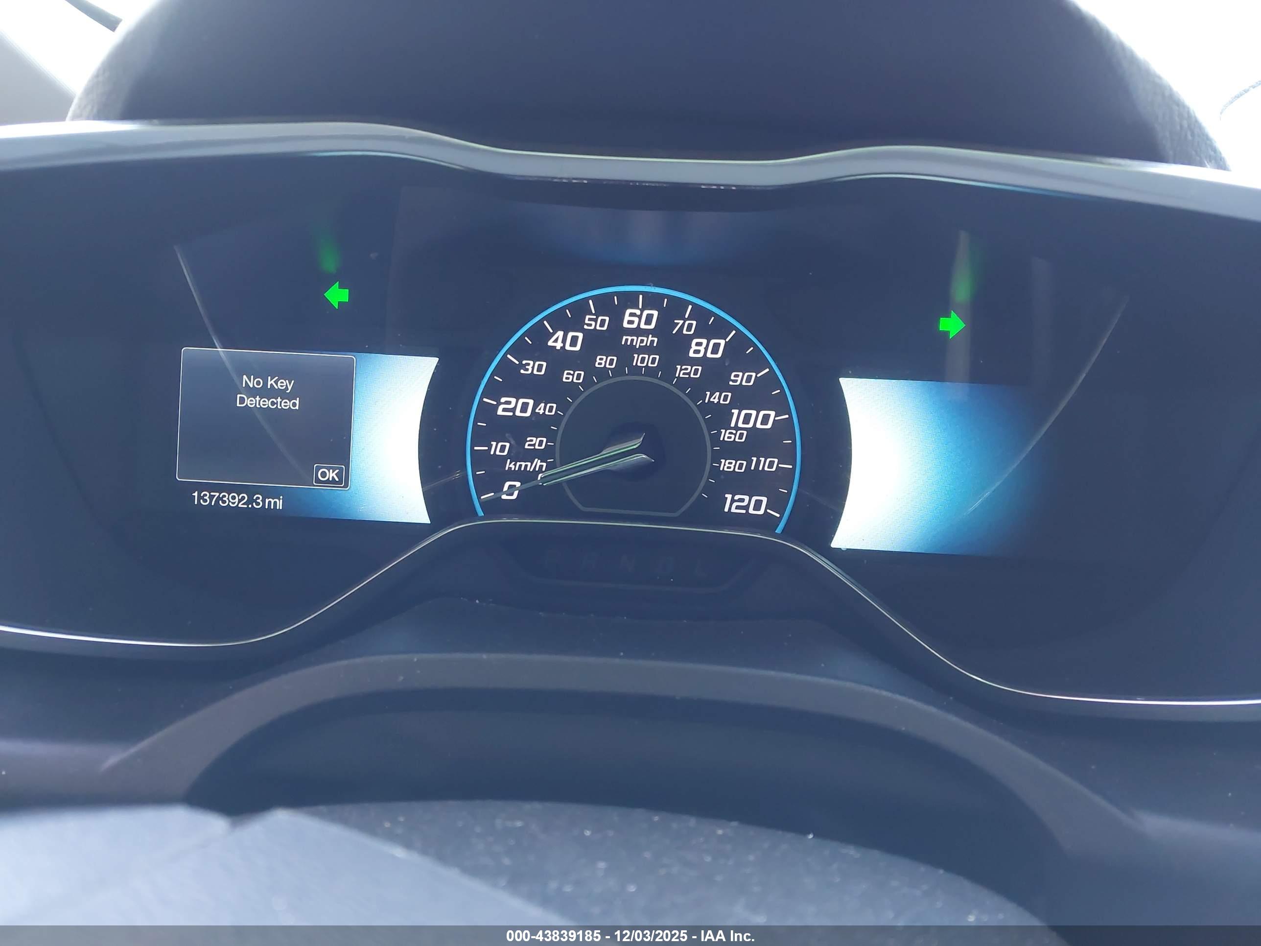 FORD C-MAX image 7