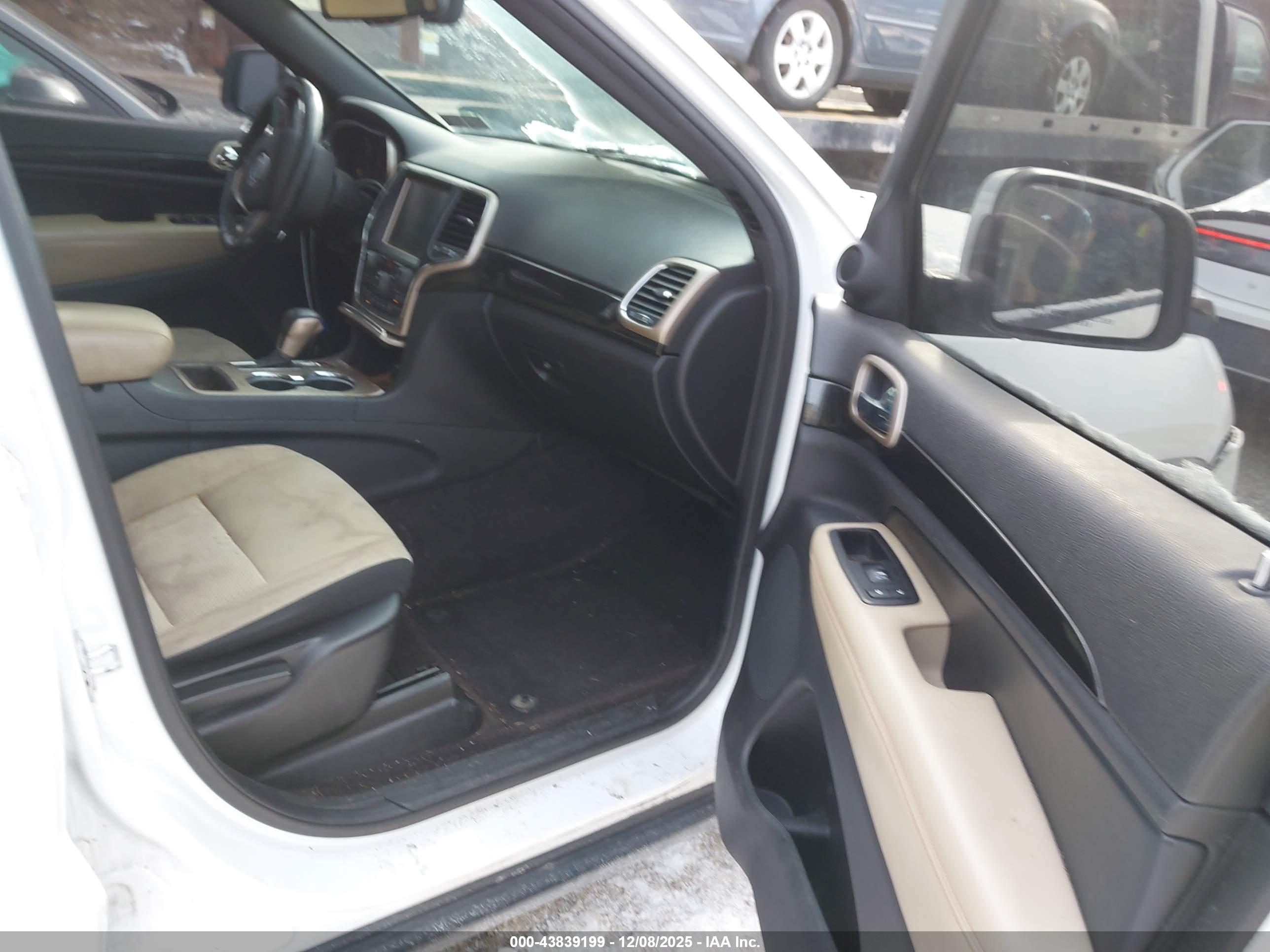 JEEP GRAND image 5