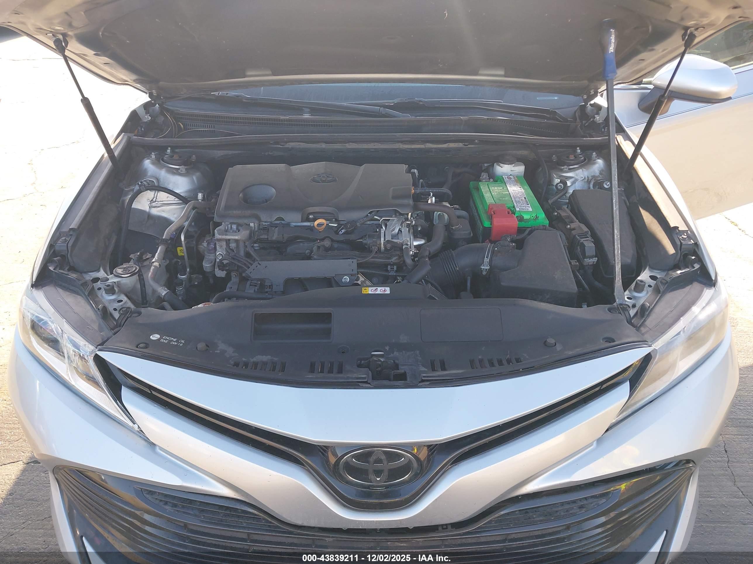 TOYOTA CAMRY image 10