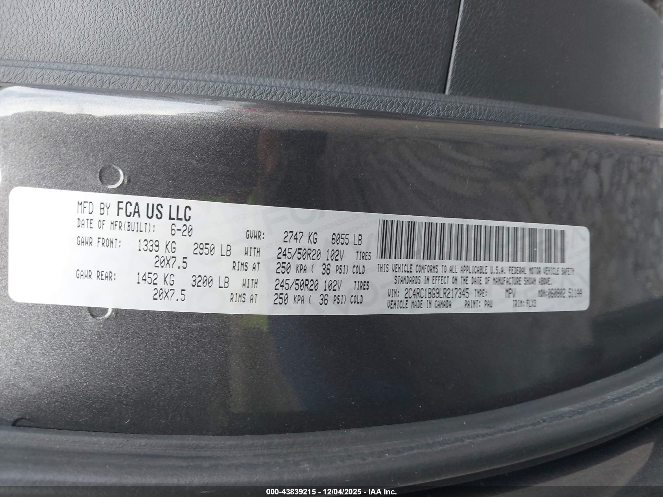 CHRYSLER PACIFICA image 9