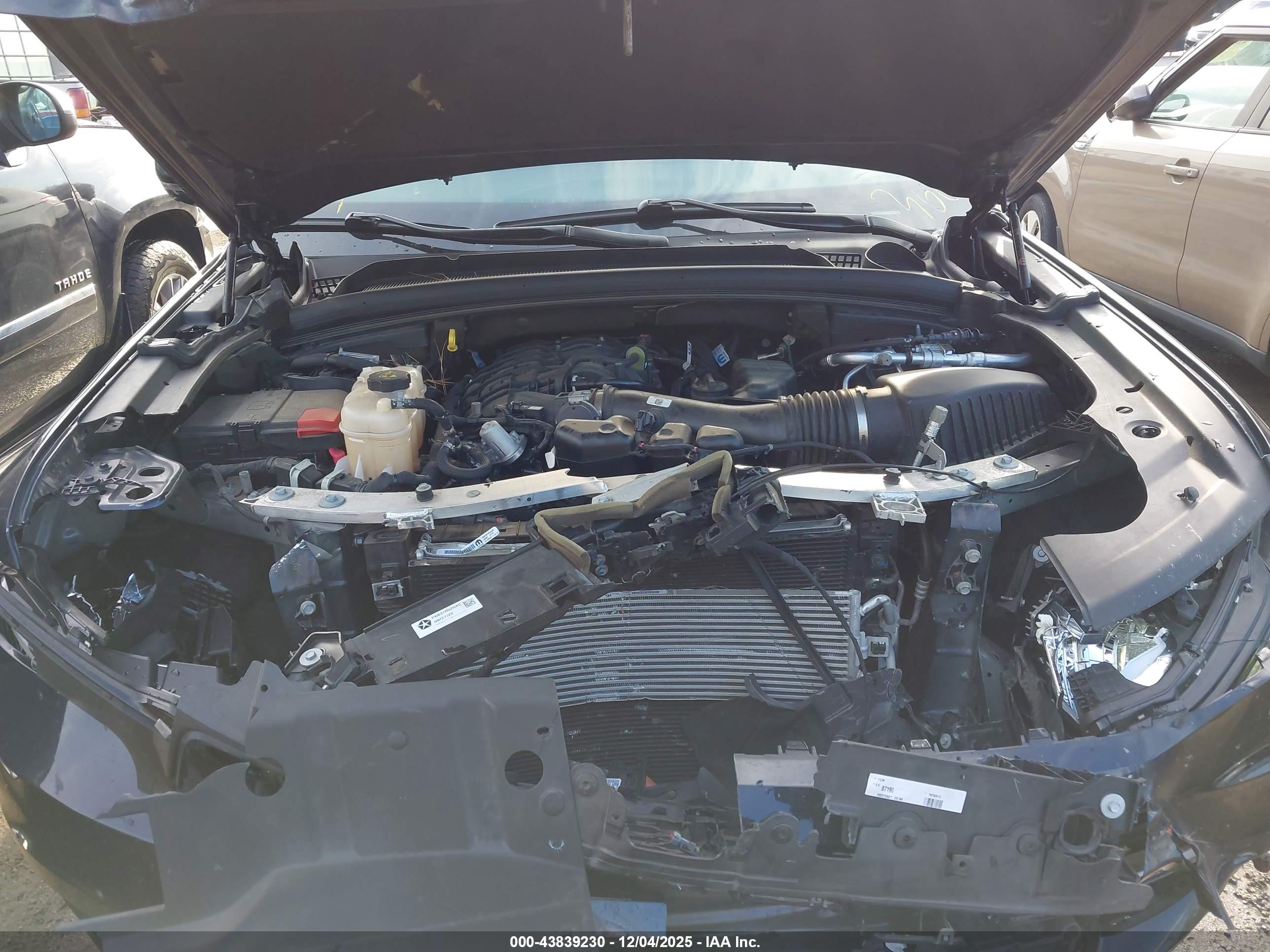 JEEP GRAND image 10