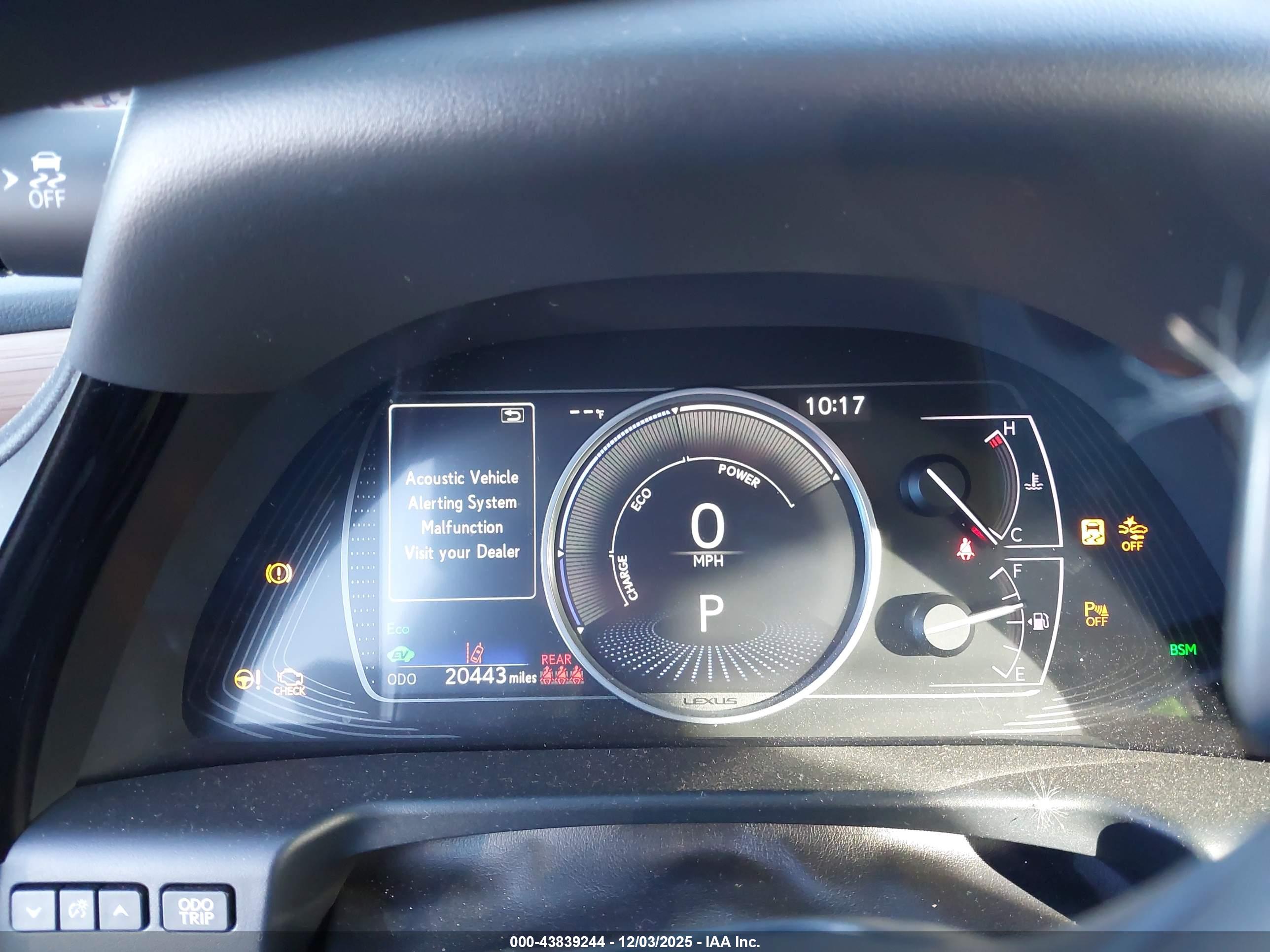 LEXUS ES image 7