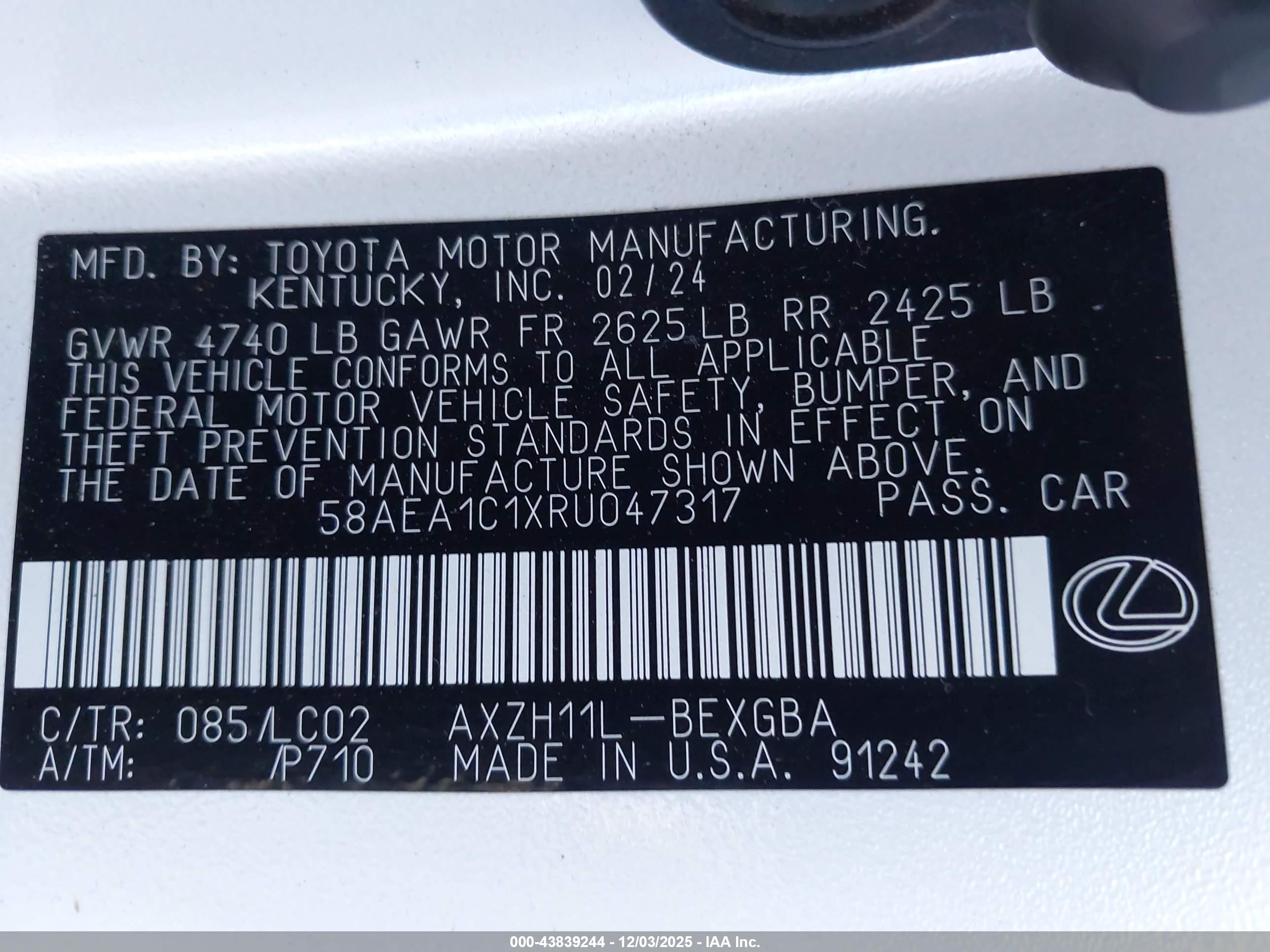 LEXUS ES image 9