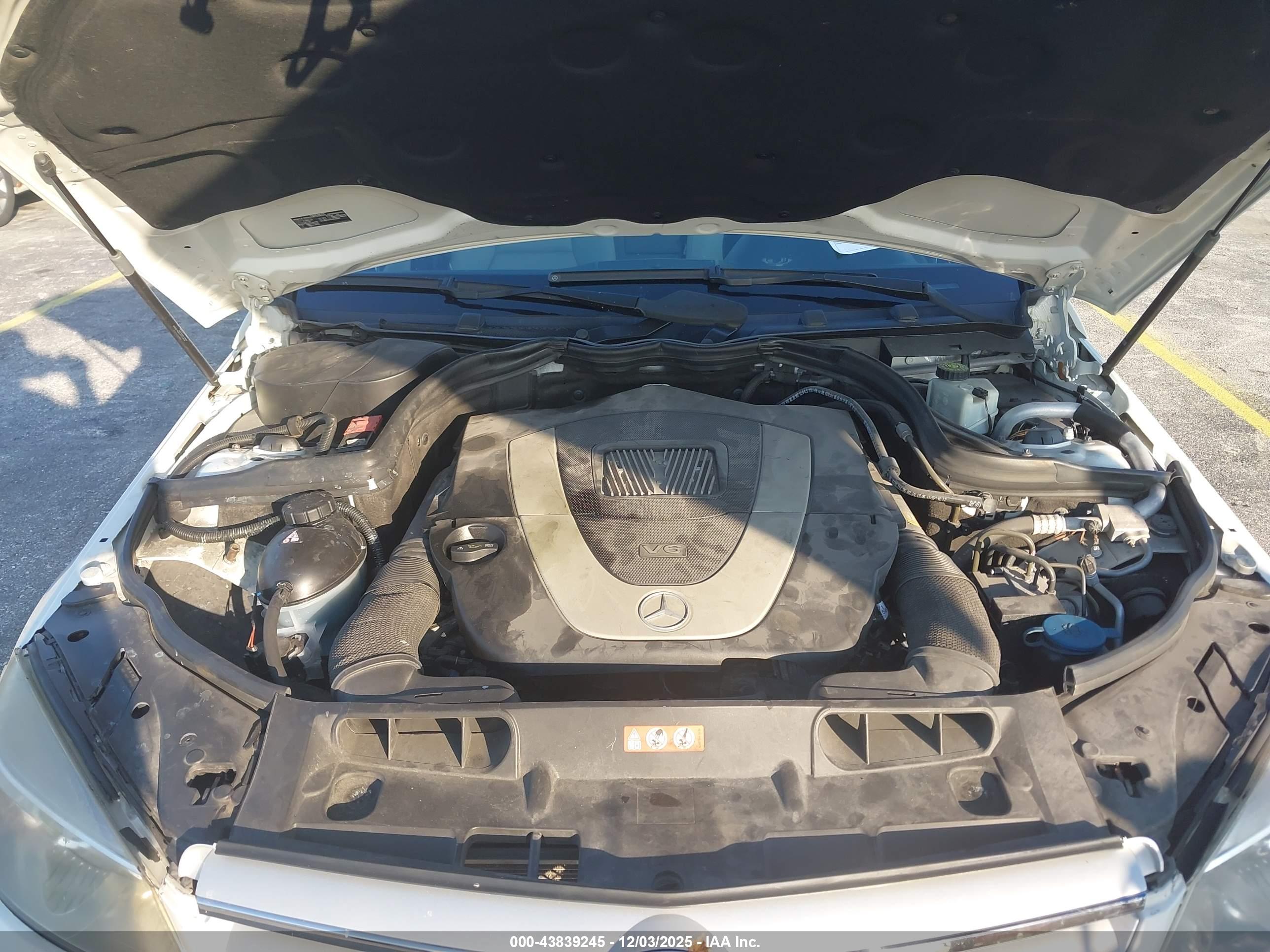 MERCEDES-BENZ C image 10