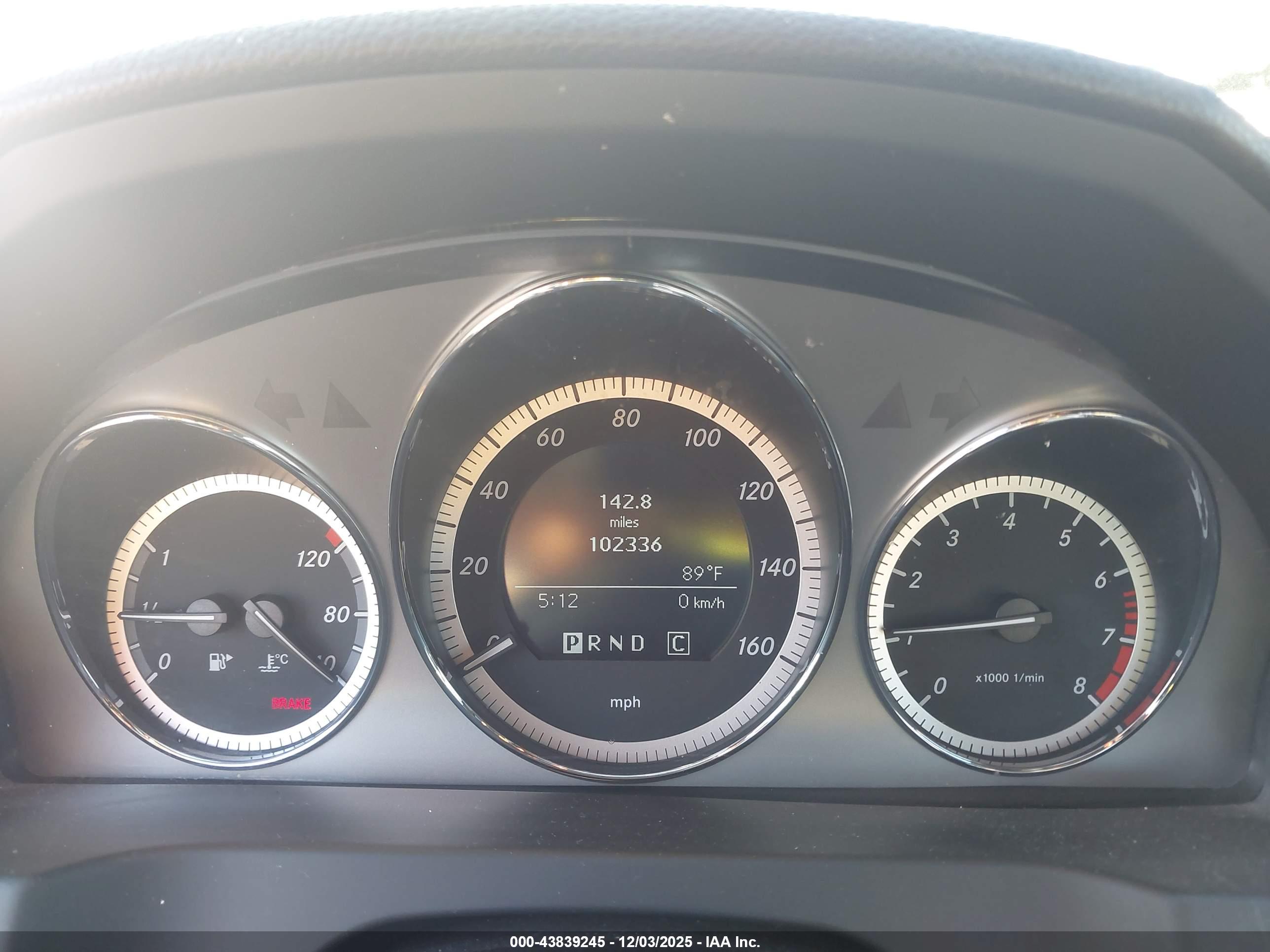 MERCEDES-BENZ C image 7