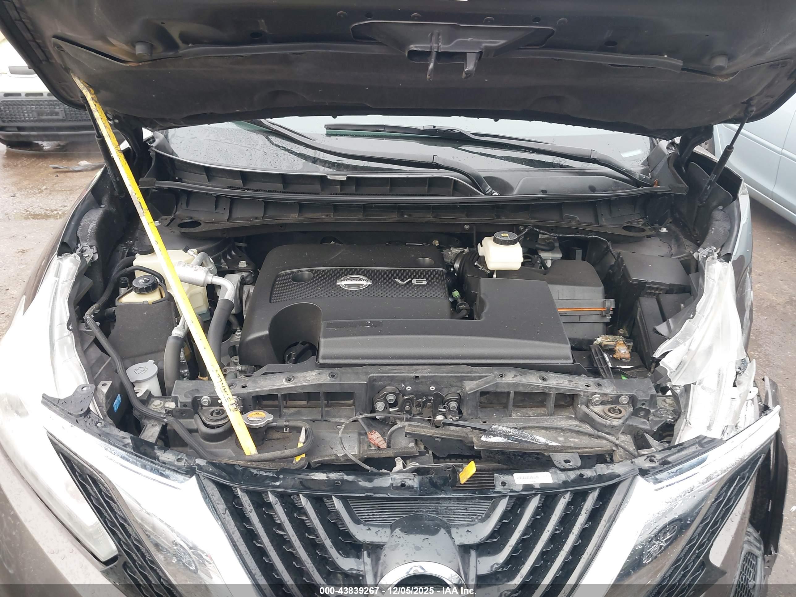 NISSAN MURANO image 10