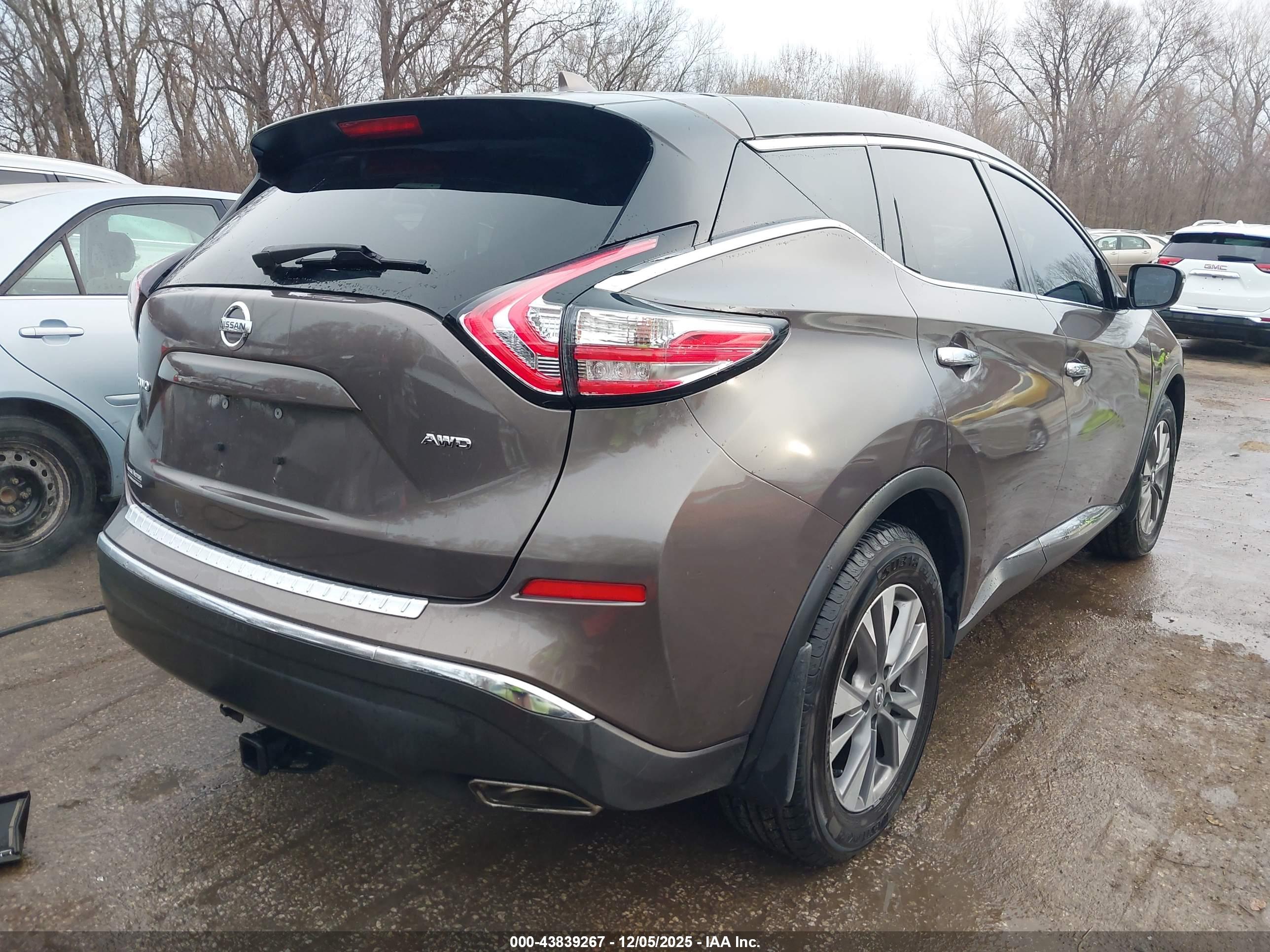 NISSAN MURANO image 4
