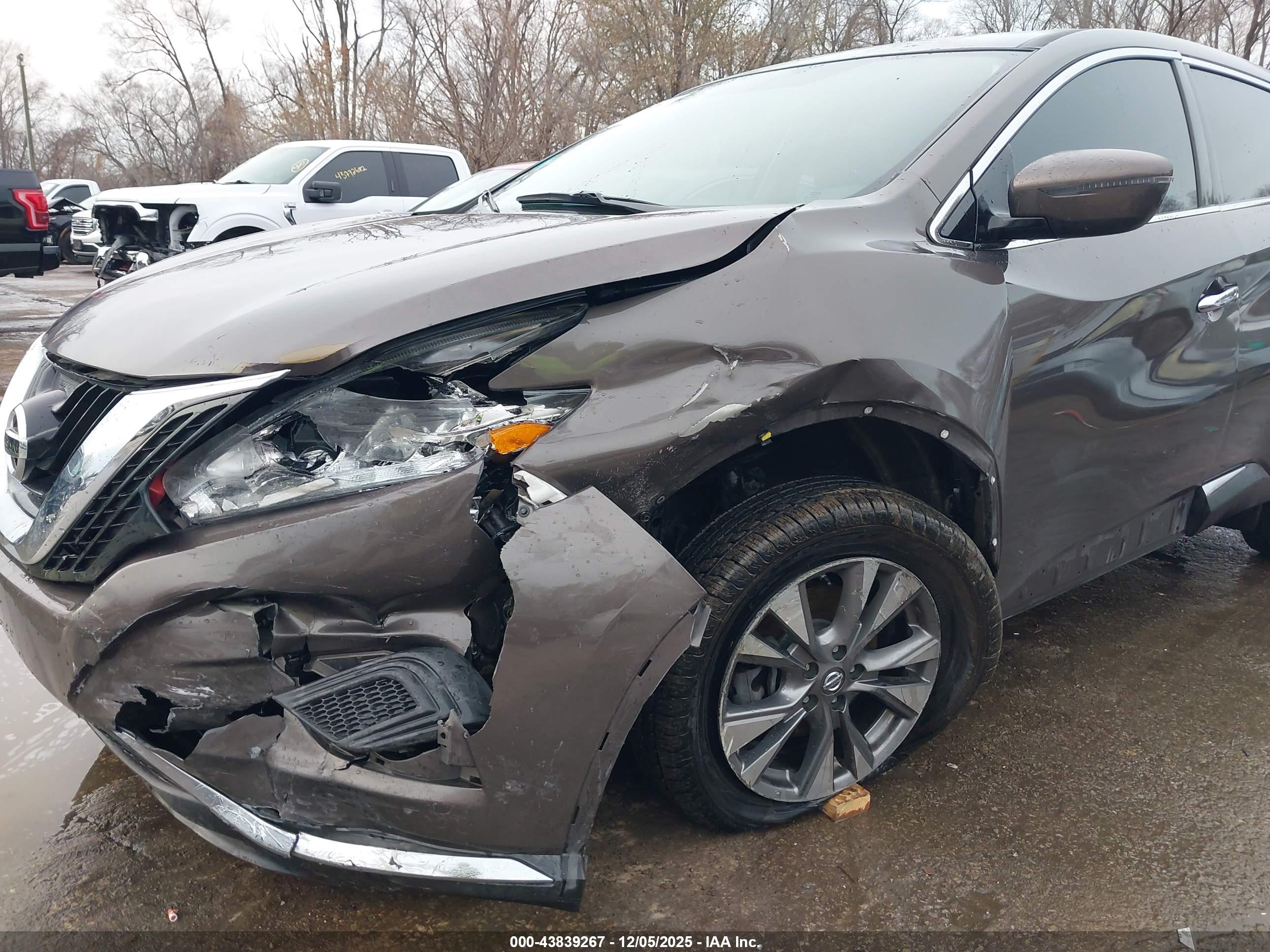 NISSAN MURANO image 6