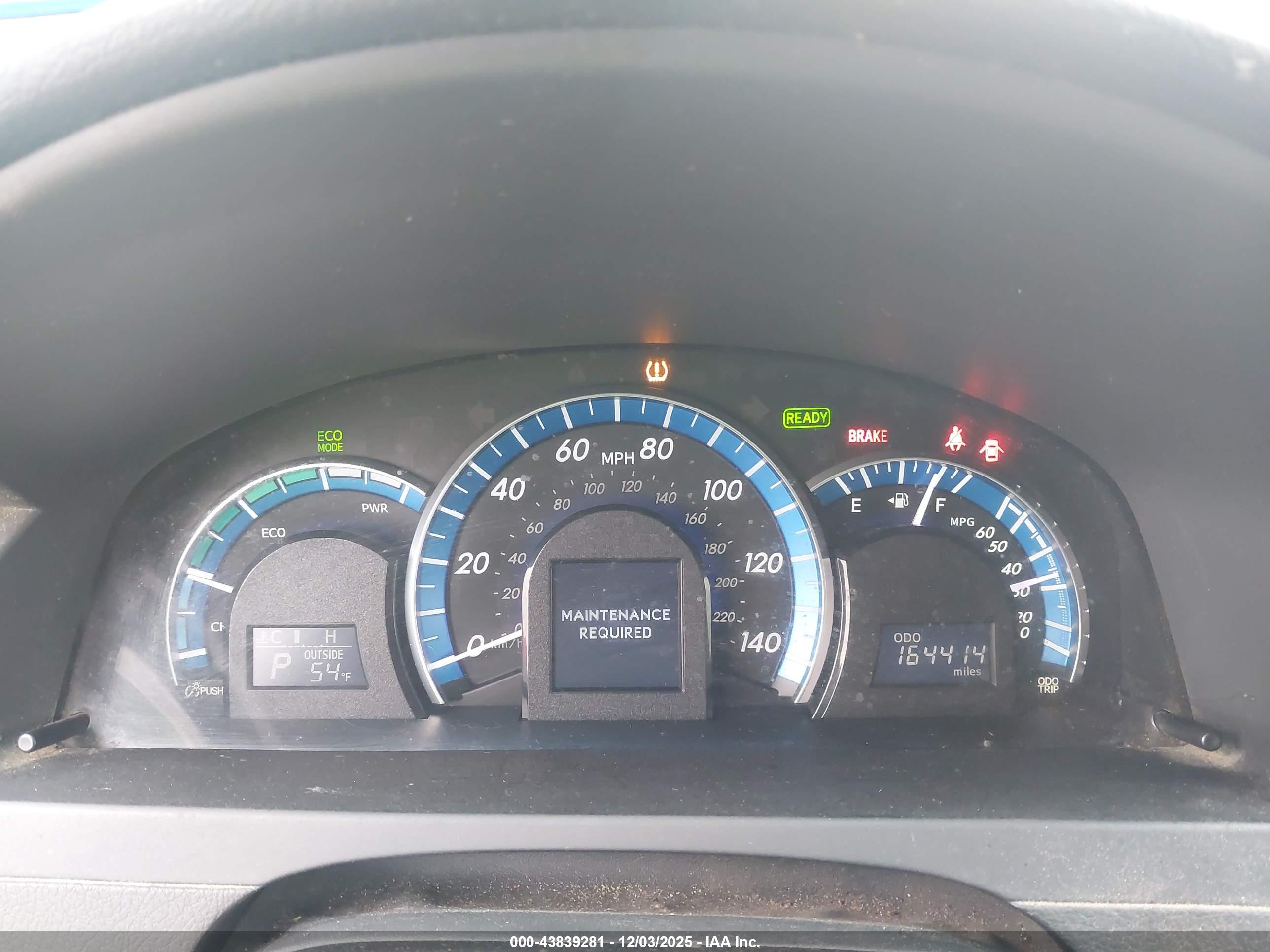 TOYOTA CAMRY image 7