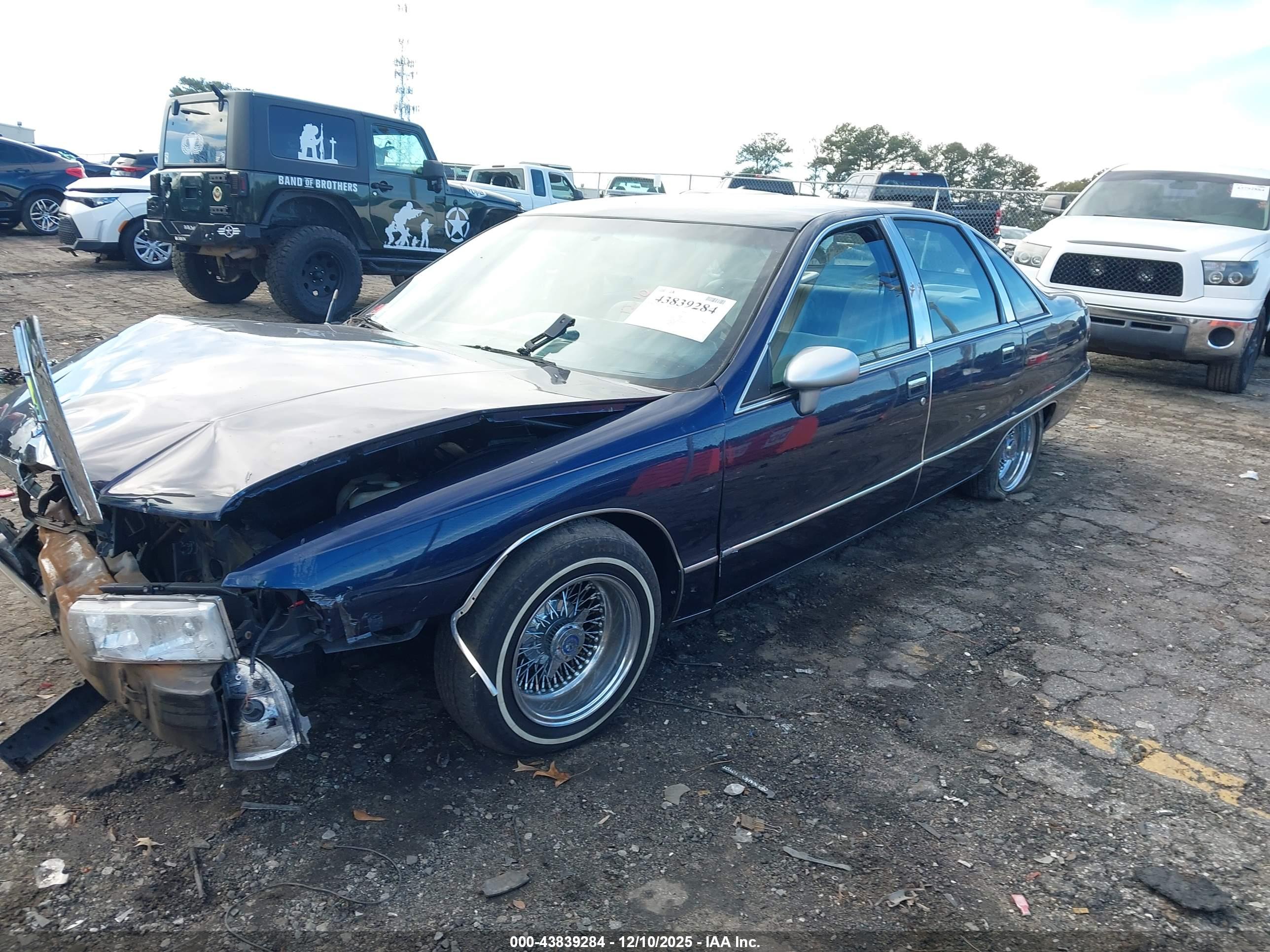 CHEVROLET CAPRICE image 2