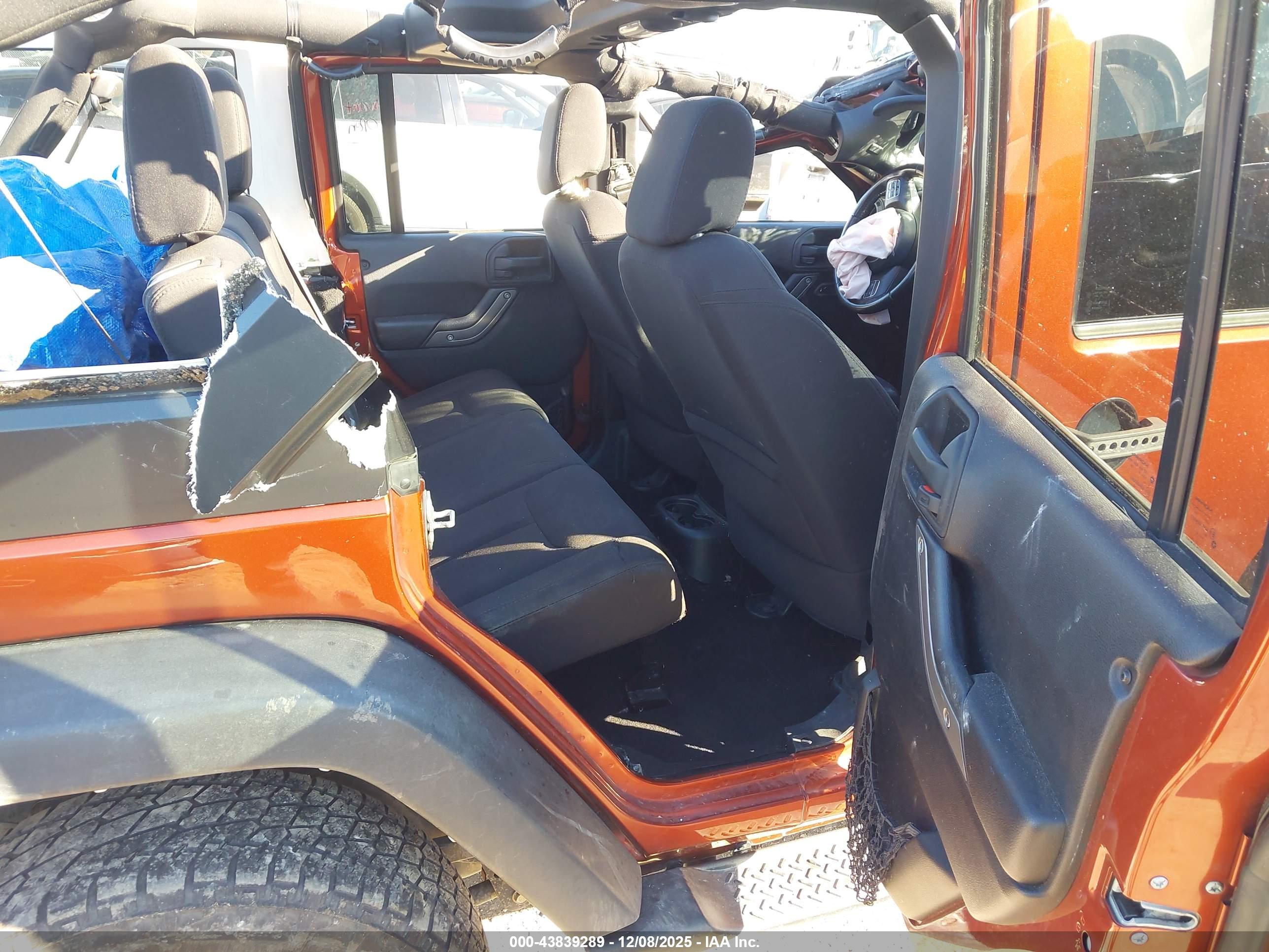 JEEP WRANGLER image 8