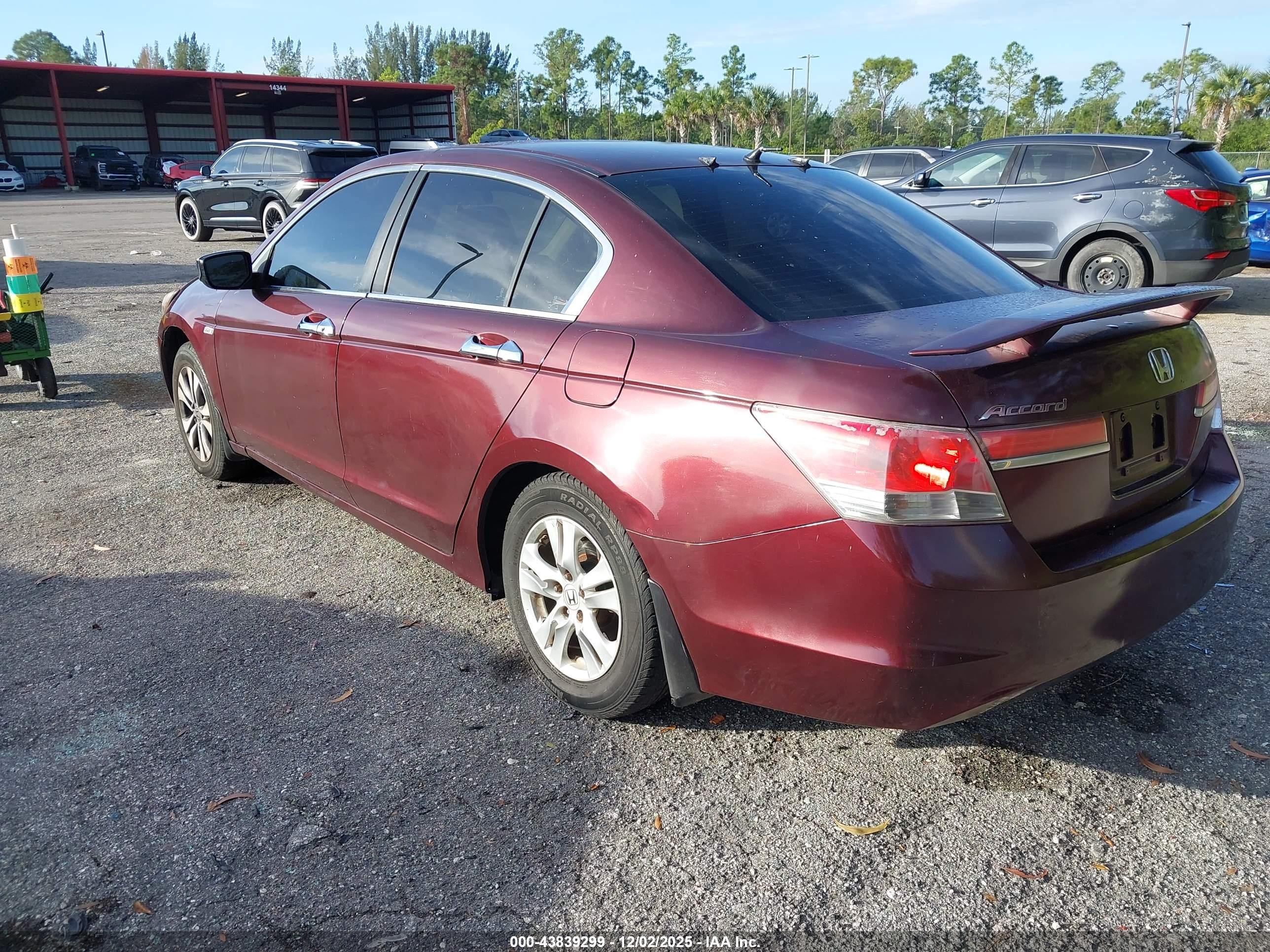 HONDA ACCORD image 3