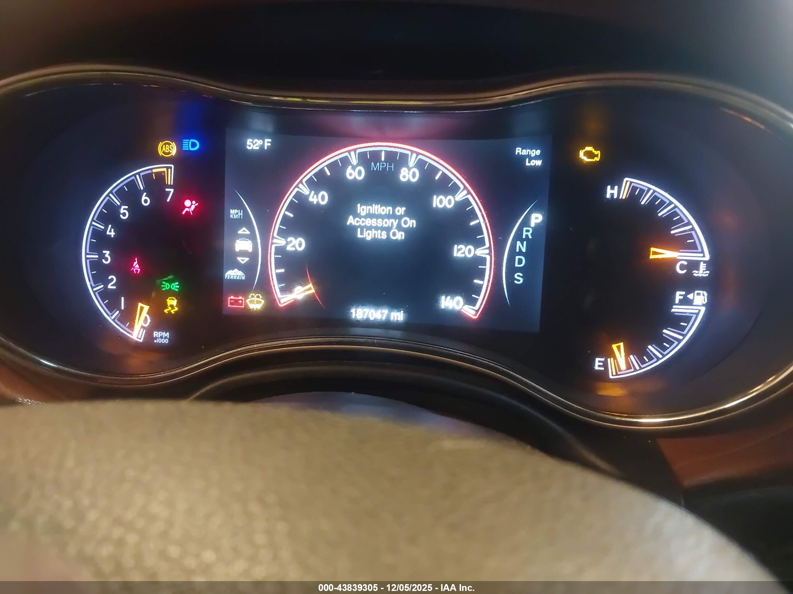 JEEP GRAND image 7