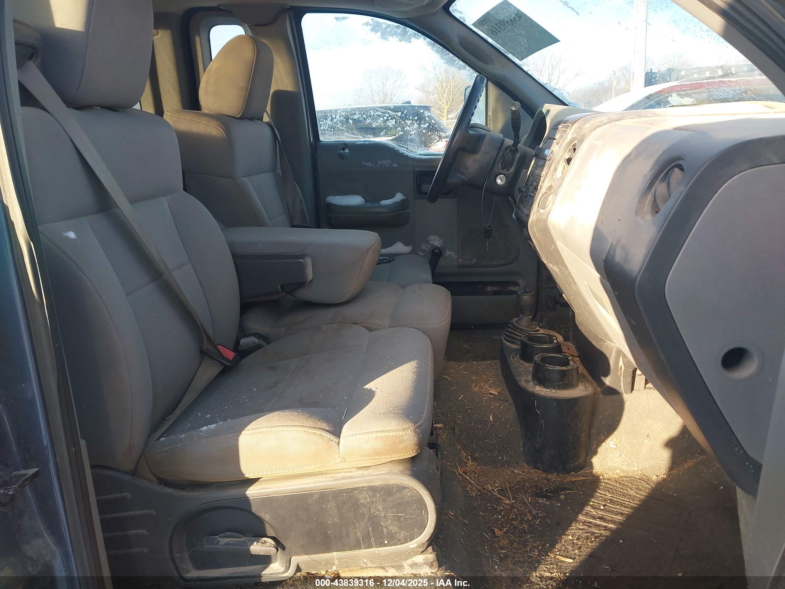 FORD F-150 image 5