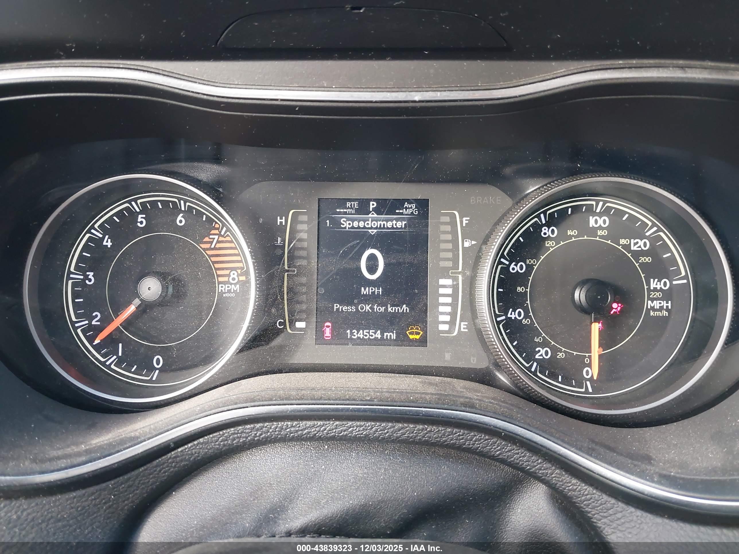 JEEP CHEROKEE image 7