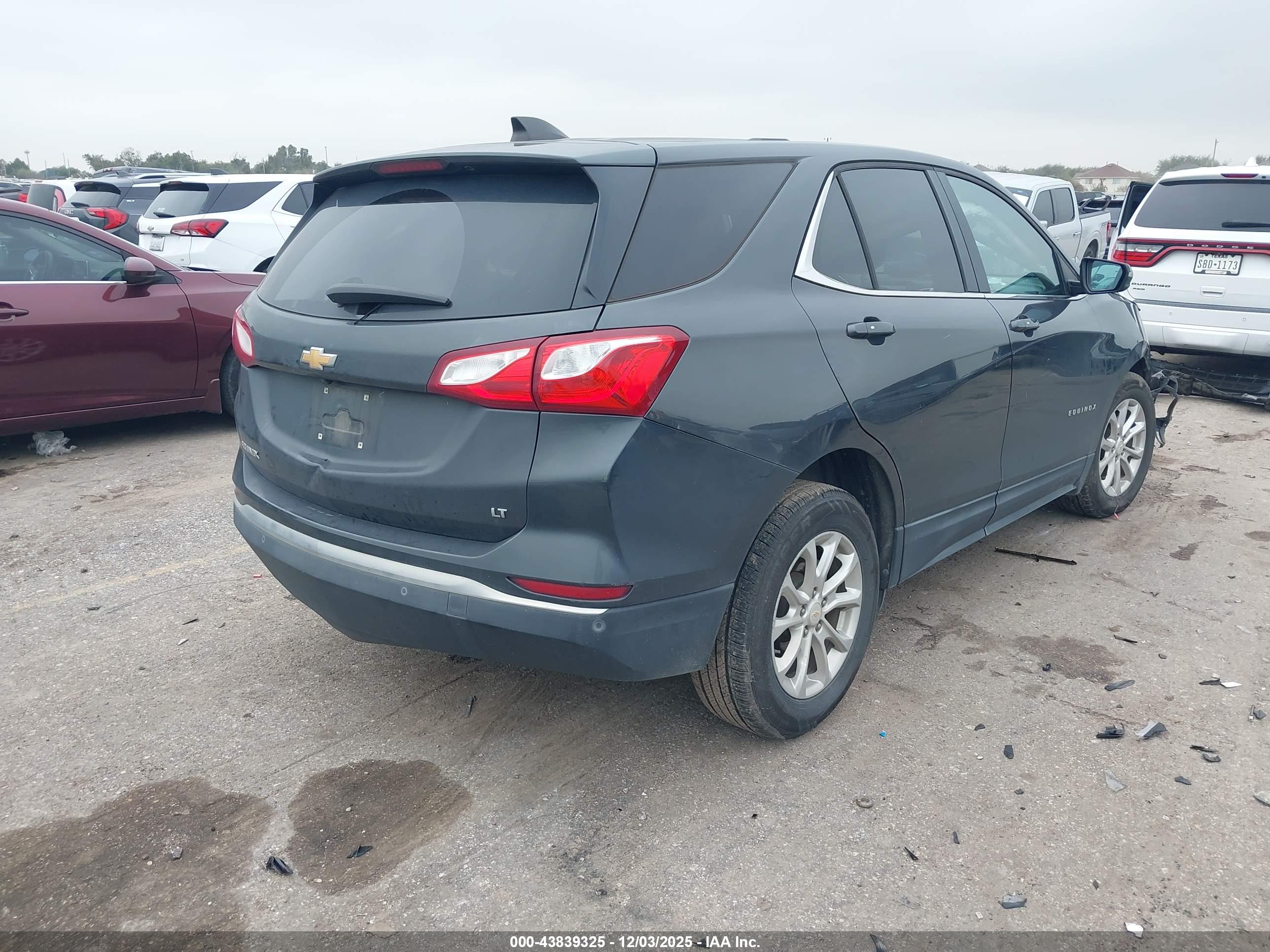 CHEVROLET EQUINOX image 4