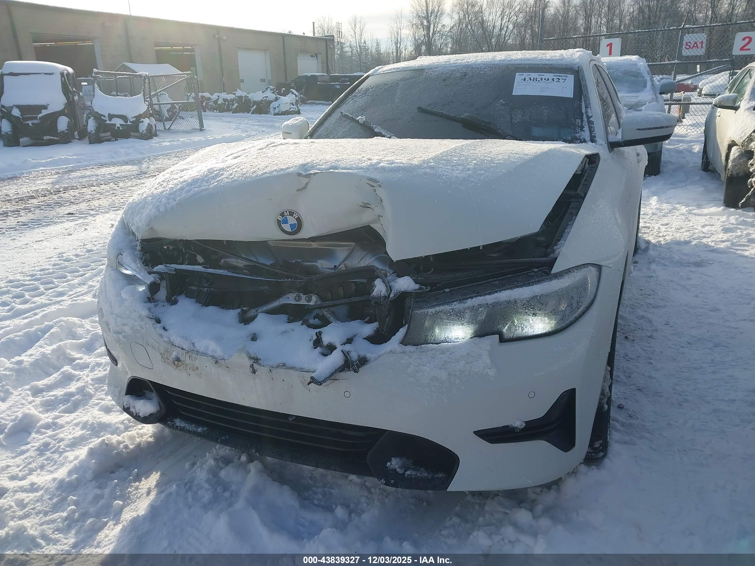 BMW 330I image 6