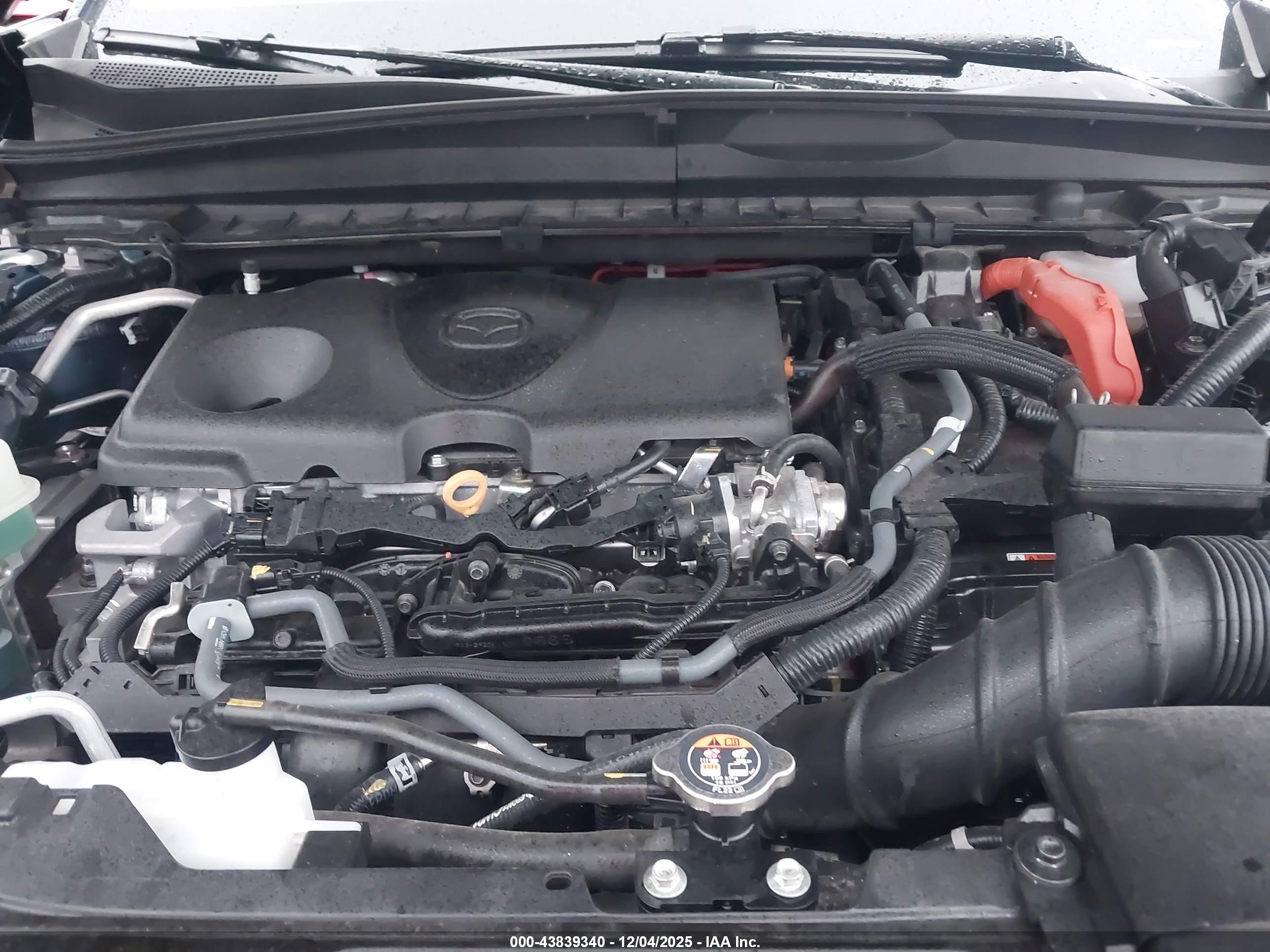 MAZDA CX-50 image 10