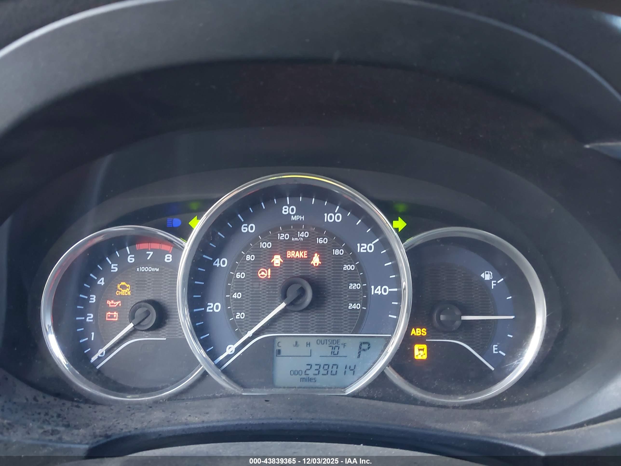 TOYOTA COROLLA image 7