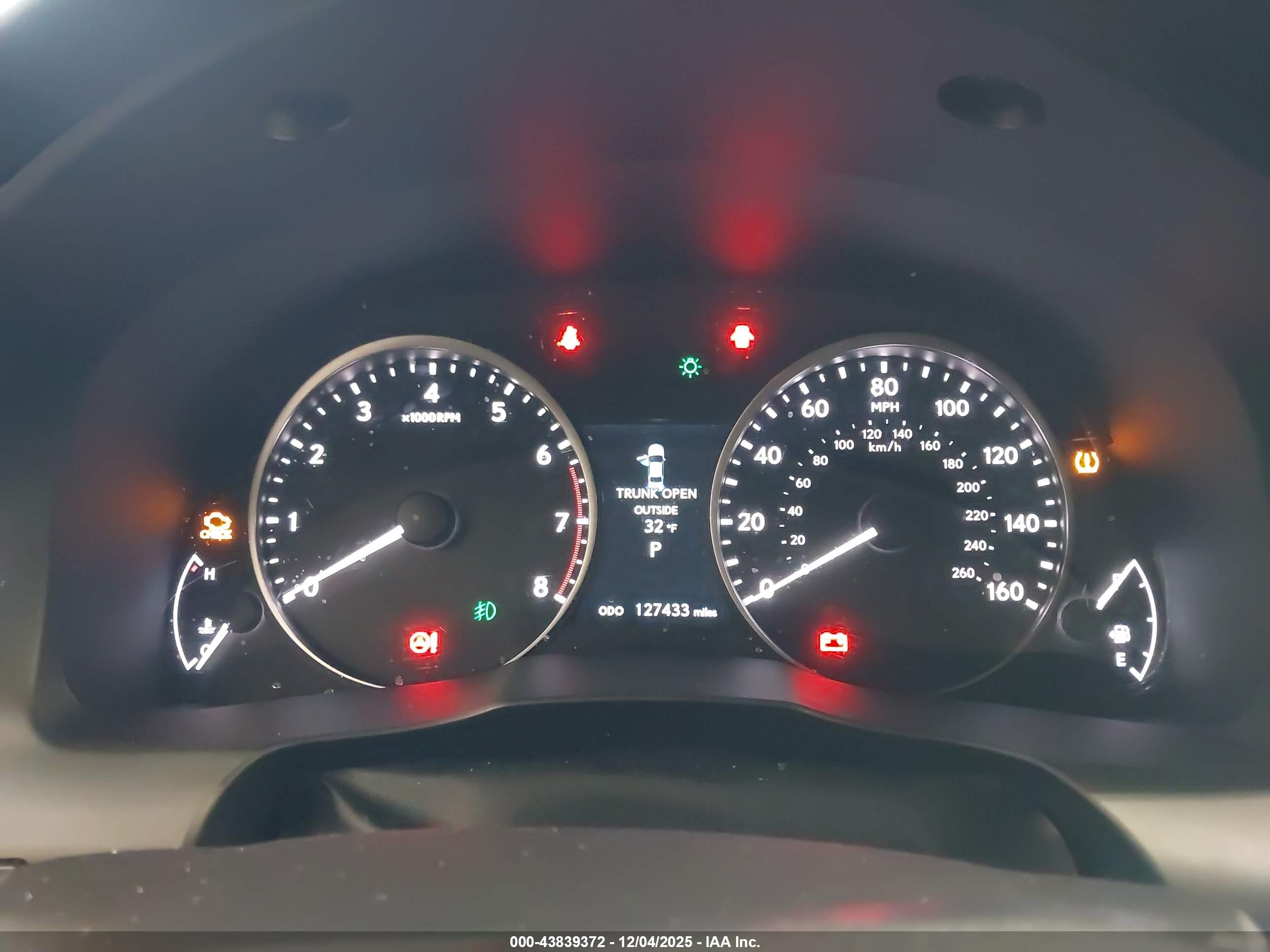LEXUS ES image 7