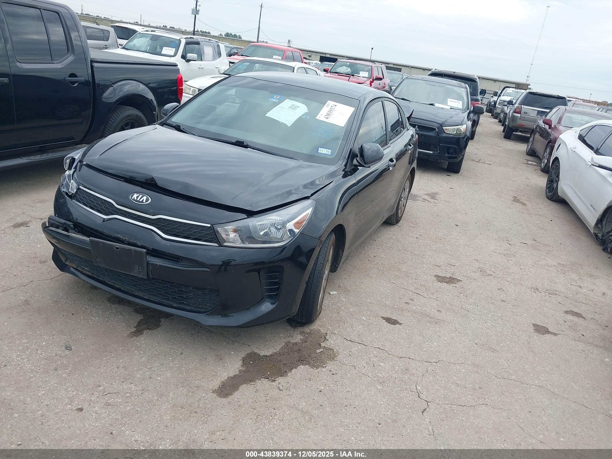 KIA RIO image 2