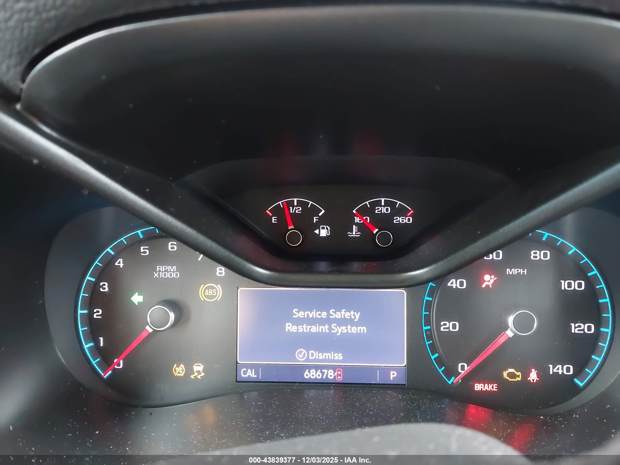 CHEVROLET COLORADO image 7