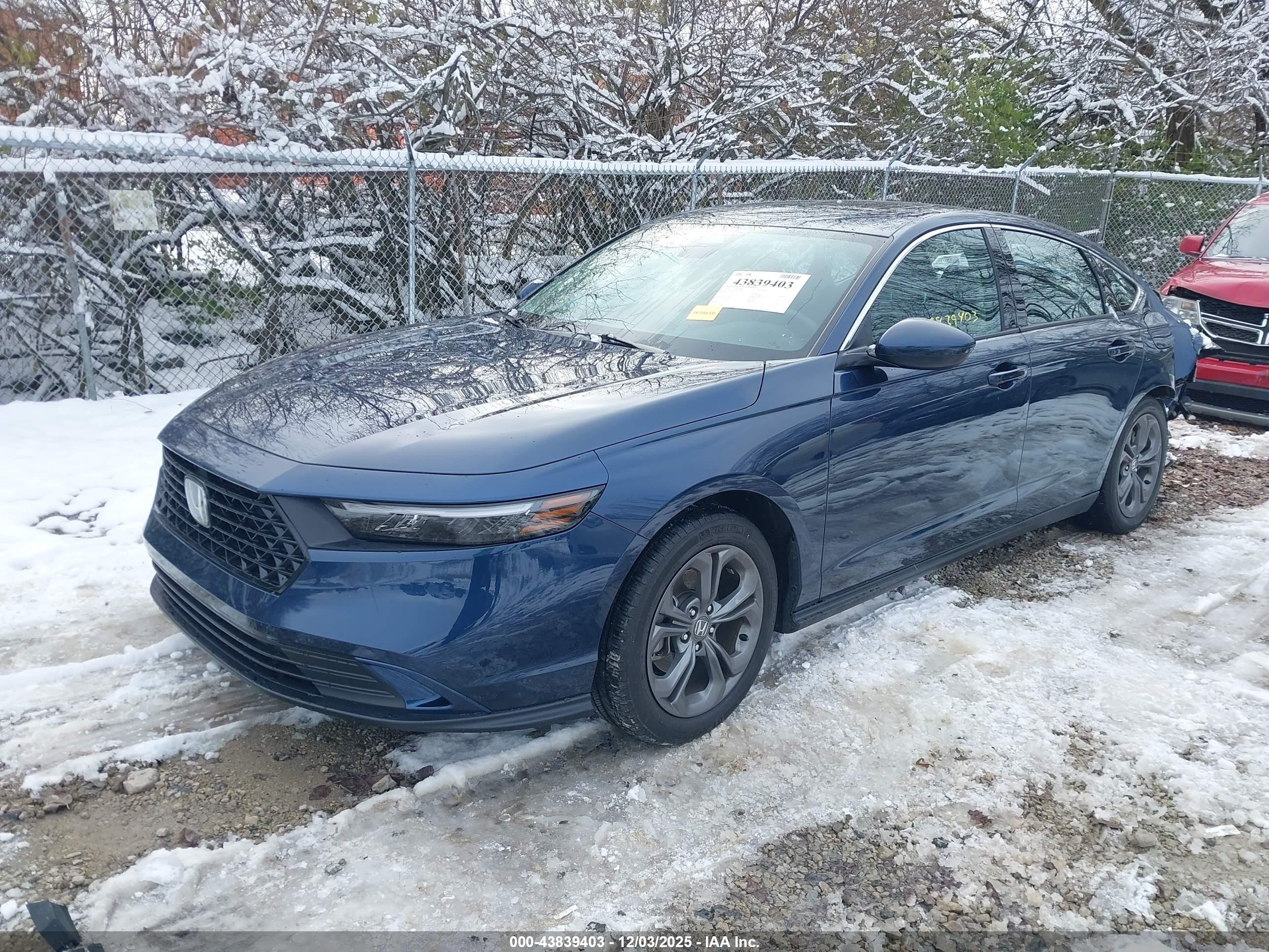 HONDA ACCORD image 2