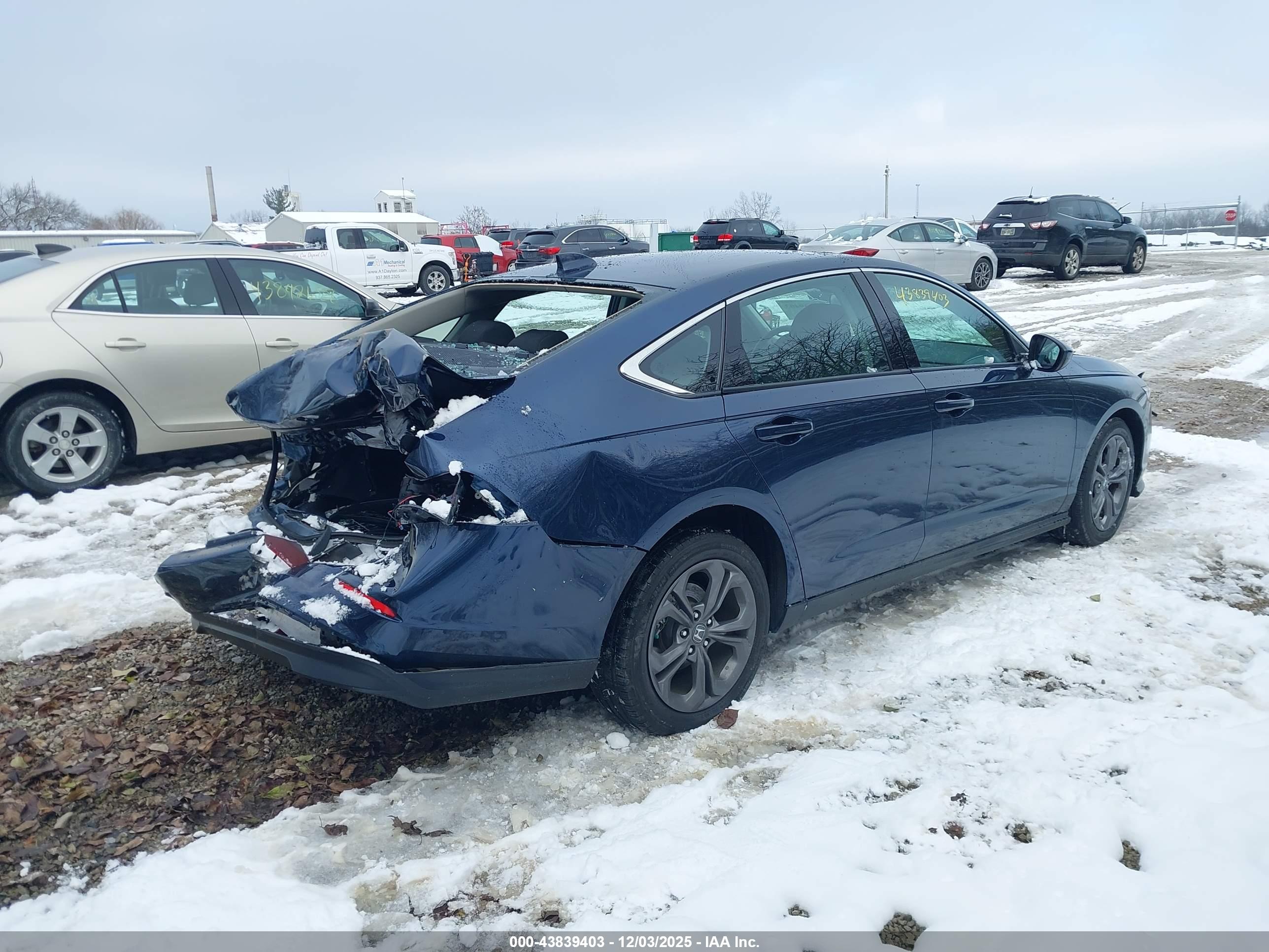 HONDA ACCORD image 4