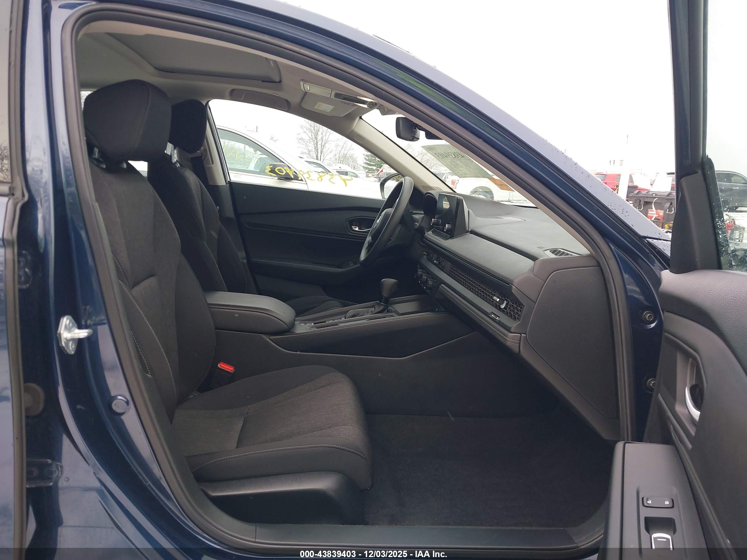 HONDA ACCORD image 5