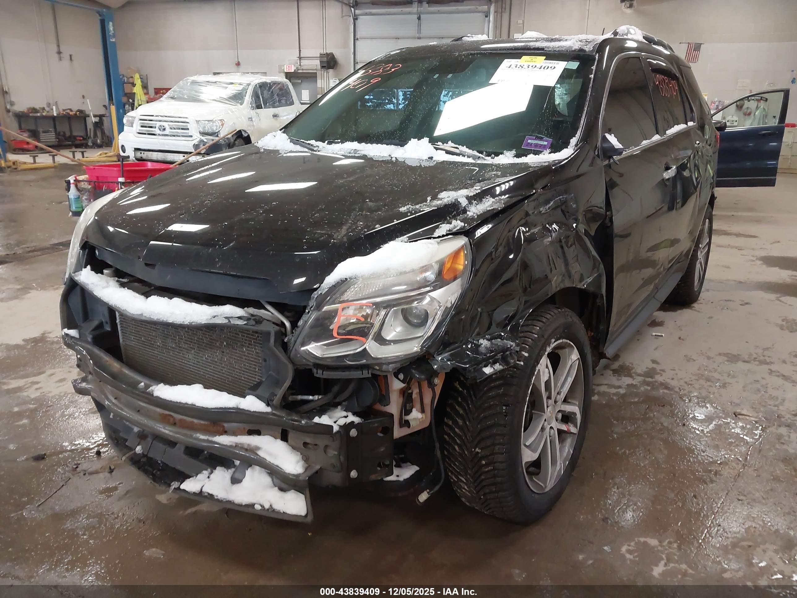 CHEVROLET EQUINOX image 6