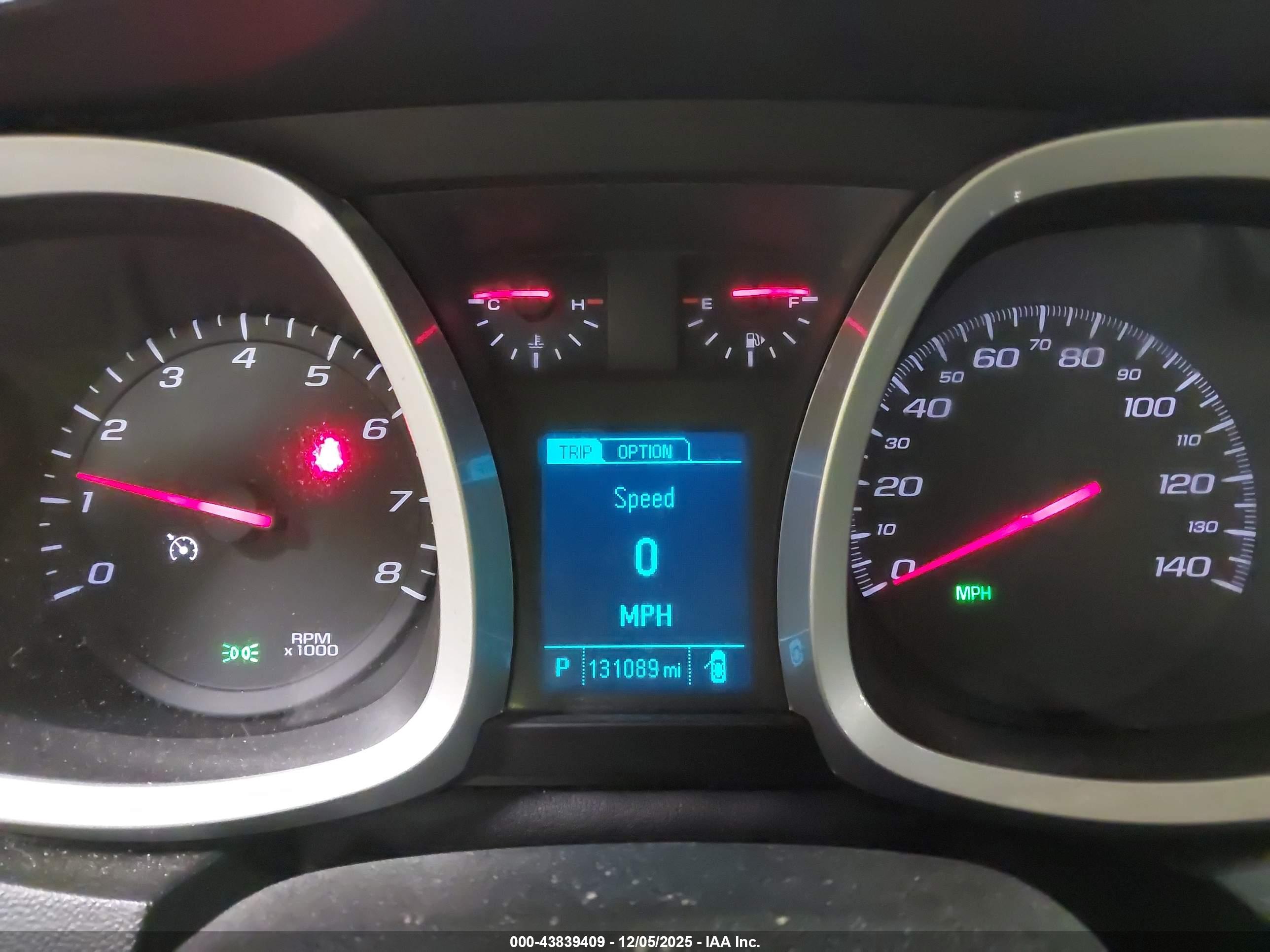 CHEVROLET EQUINOX image 7