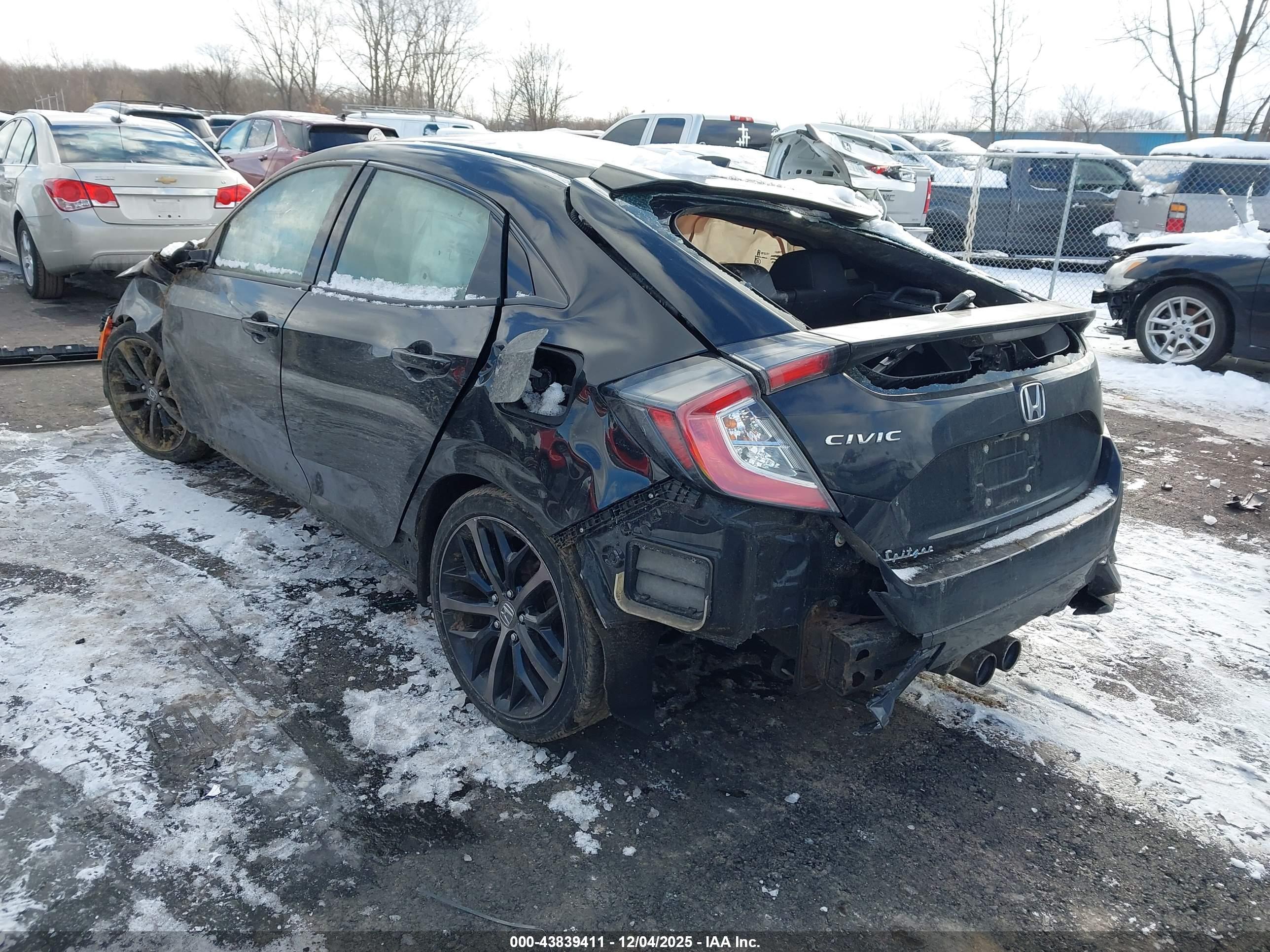 HONDA CIVIC image 3