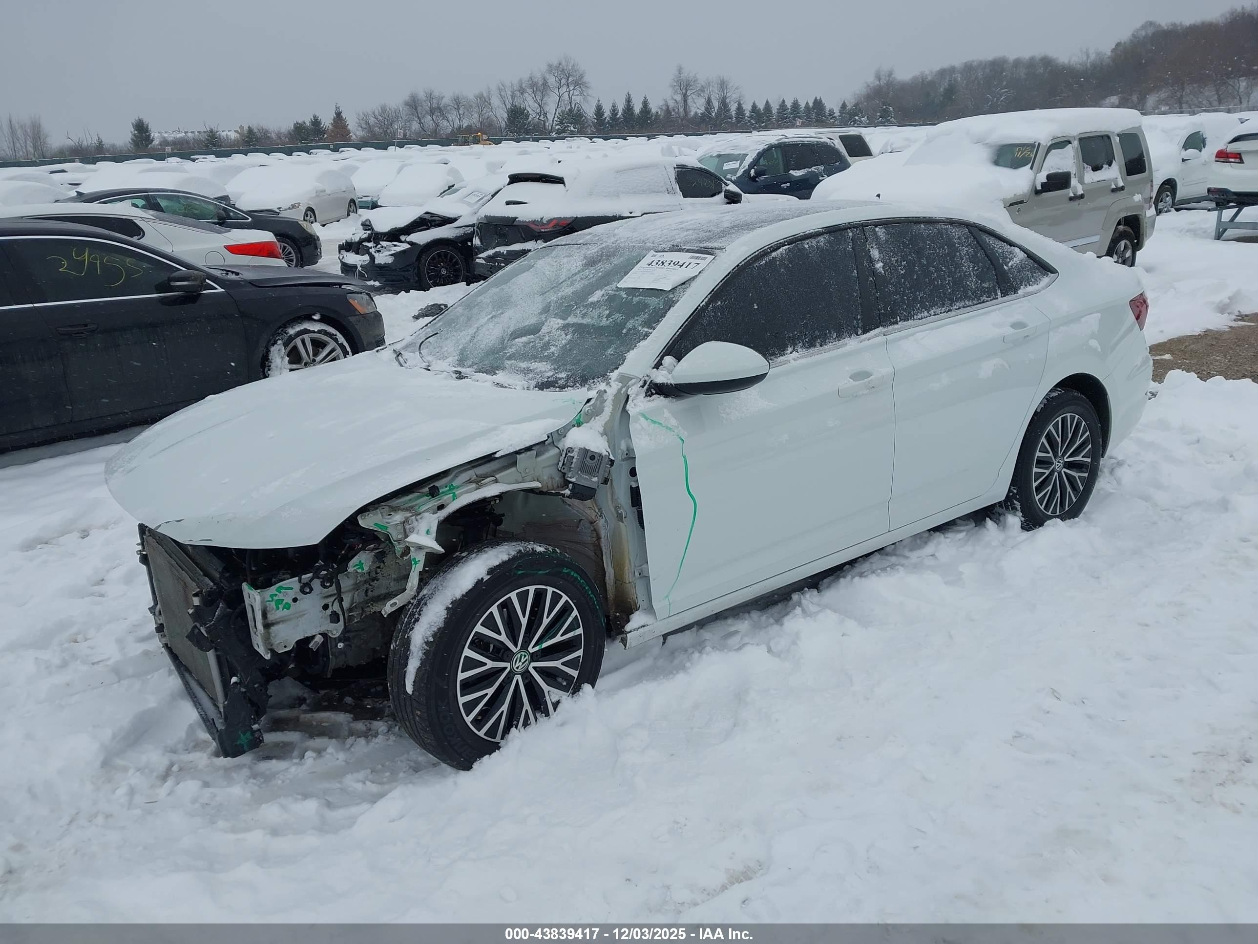 VOLKSWAGEN JETTA image 2