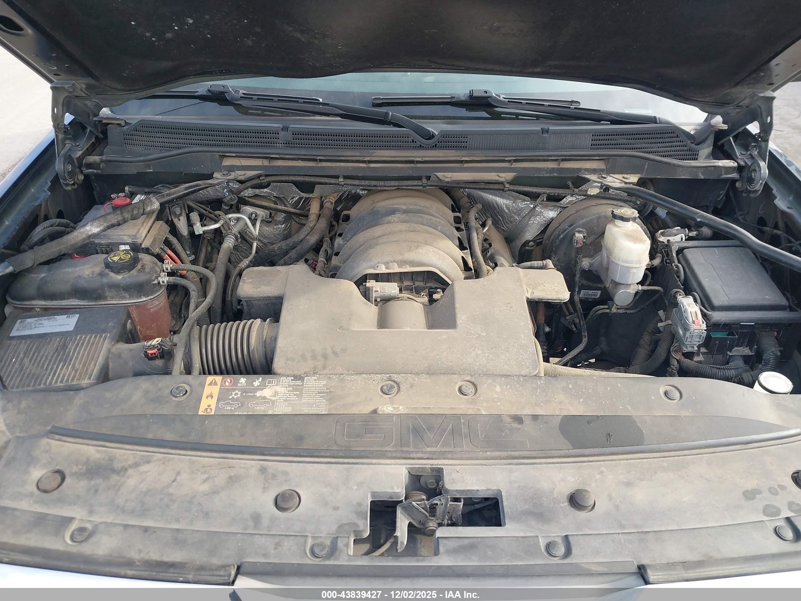GMC SIERRA image 10