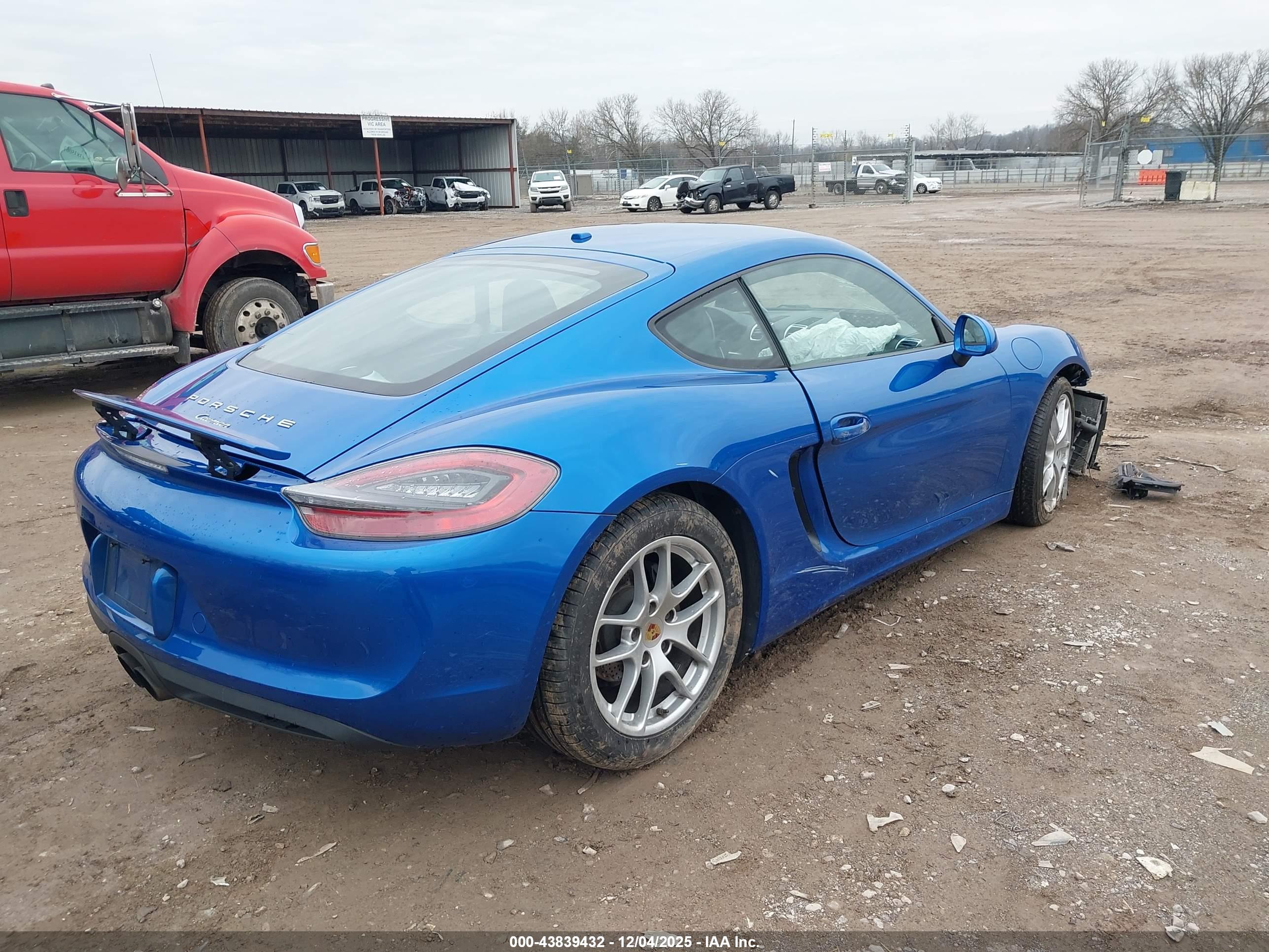 PORSCHE CAYMAN image 4