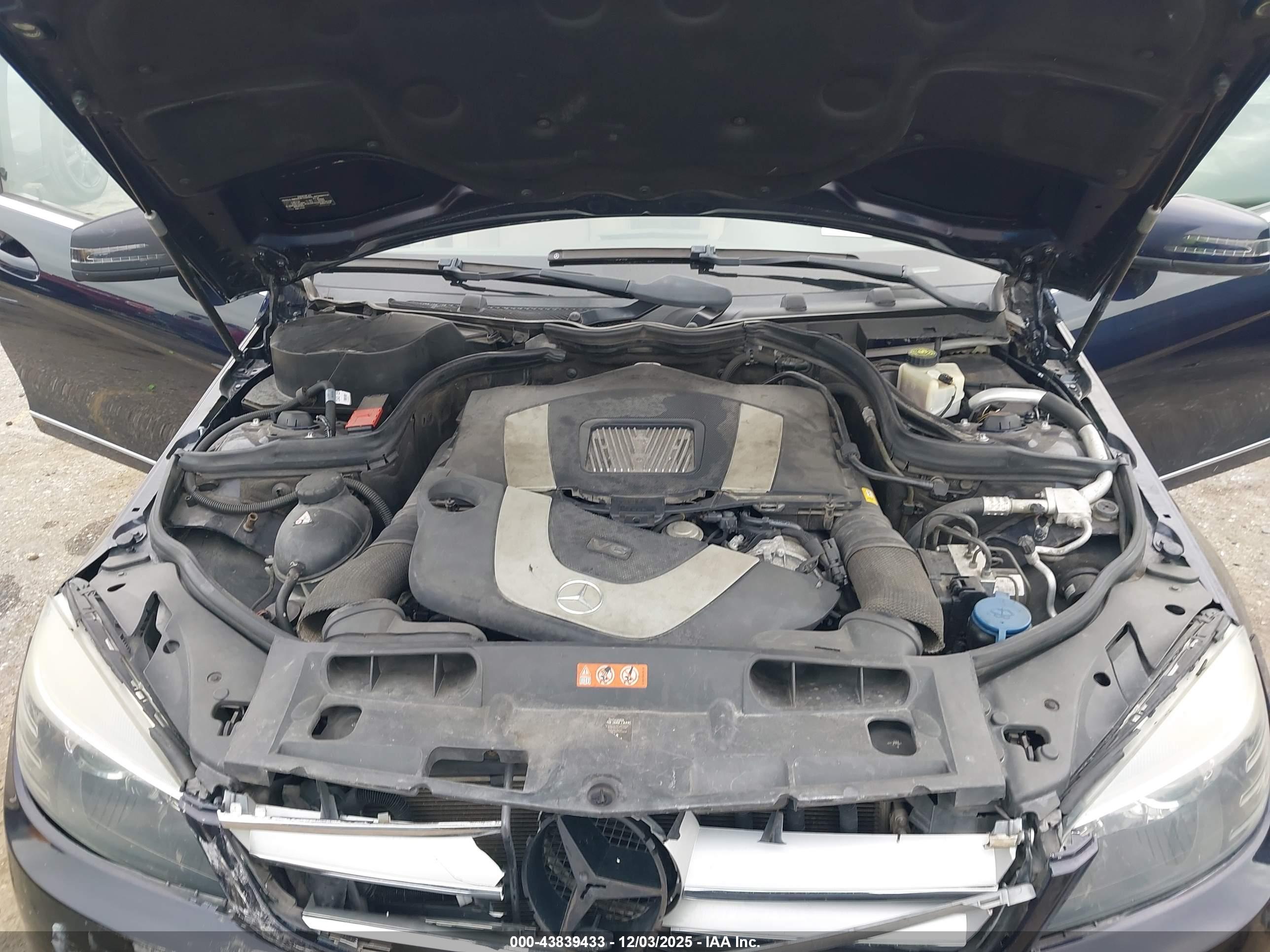 MERCEDES-BENZ C image 10