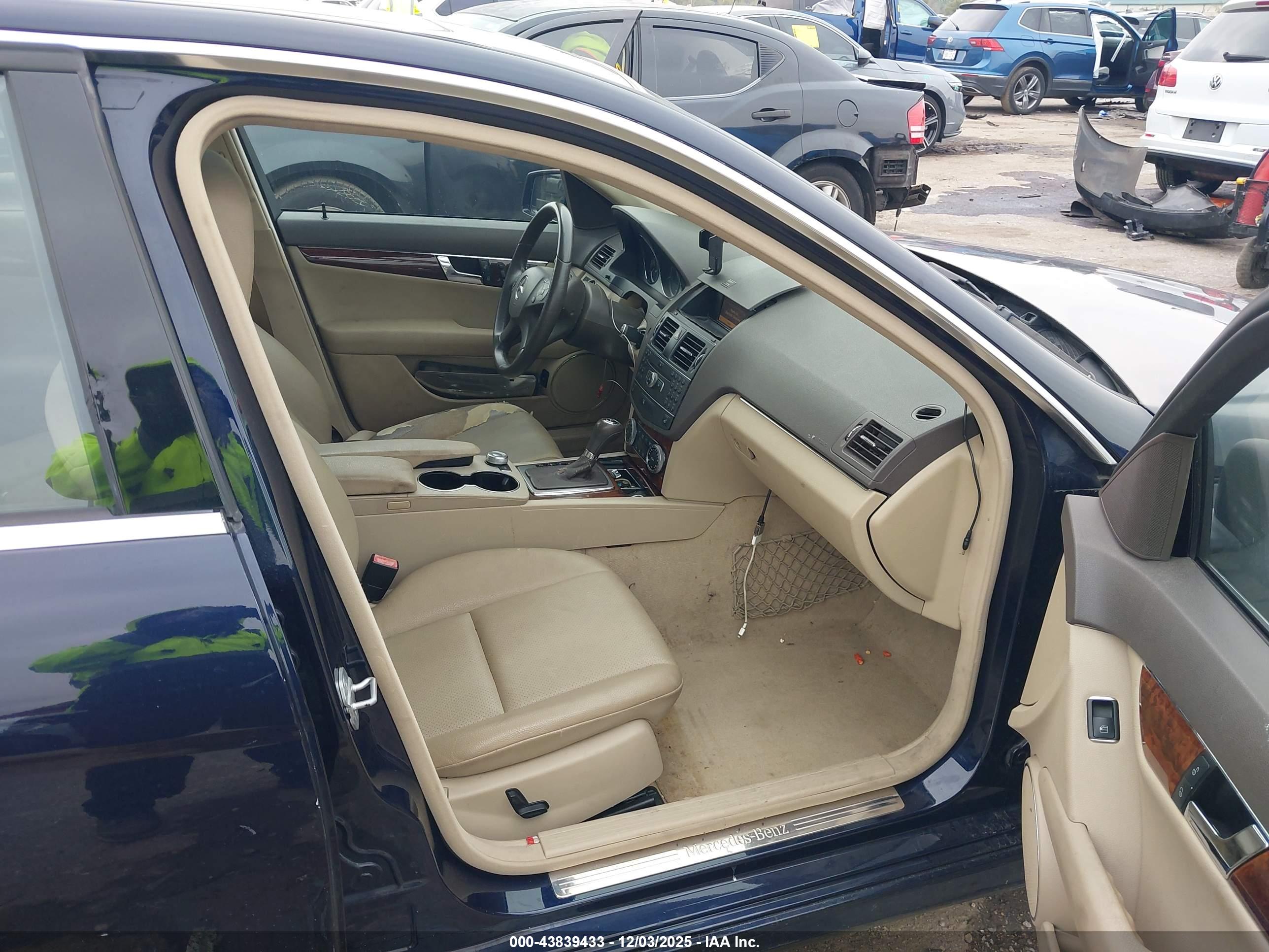 MERCEDES-BENZ C image 5