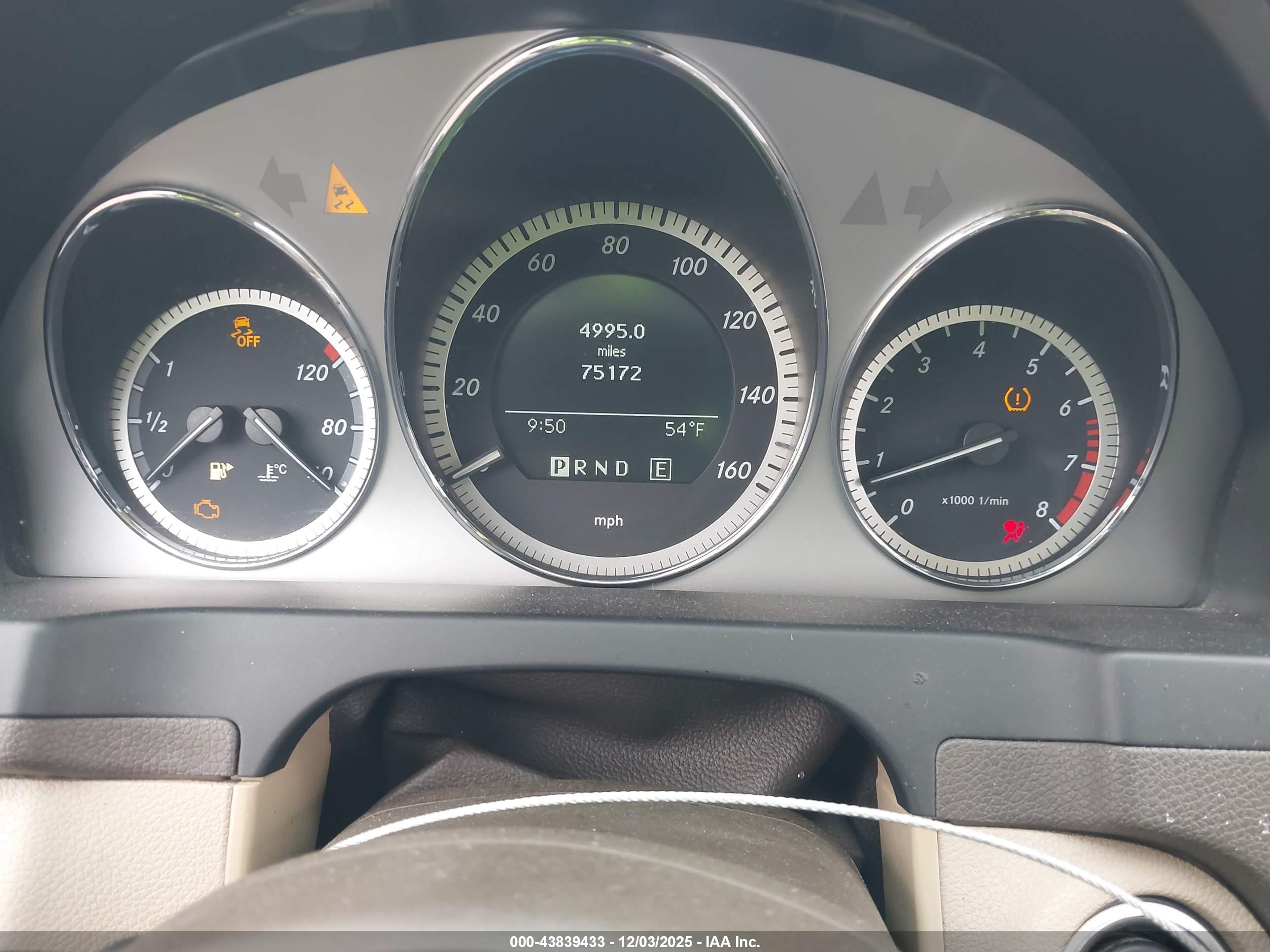 MERCEDES-BENZ C image 7
